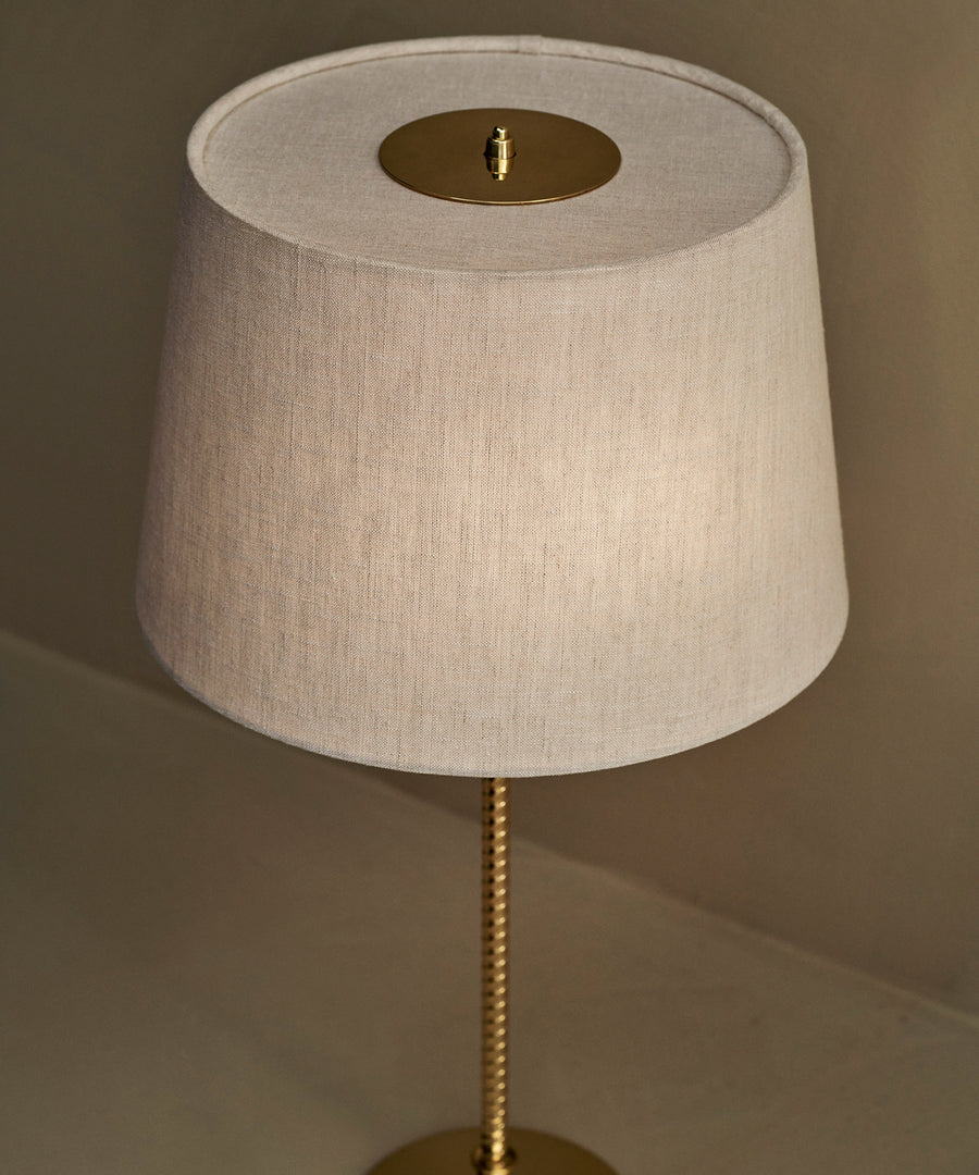 9205 Table Lamp