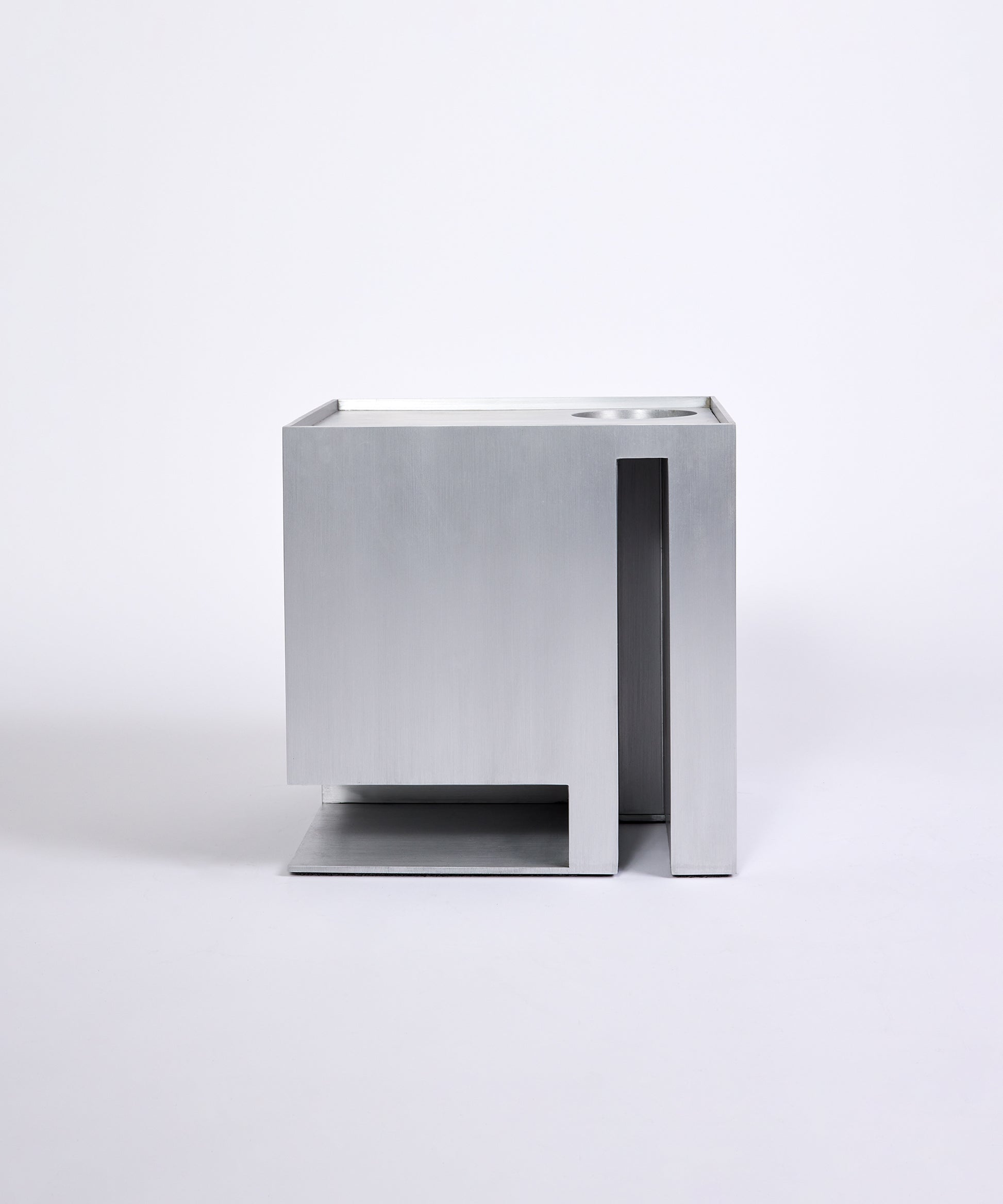 DW-1-dwell-side-table-01