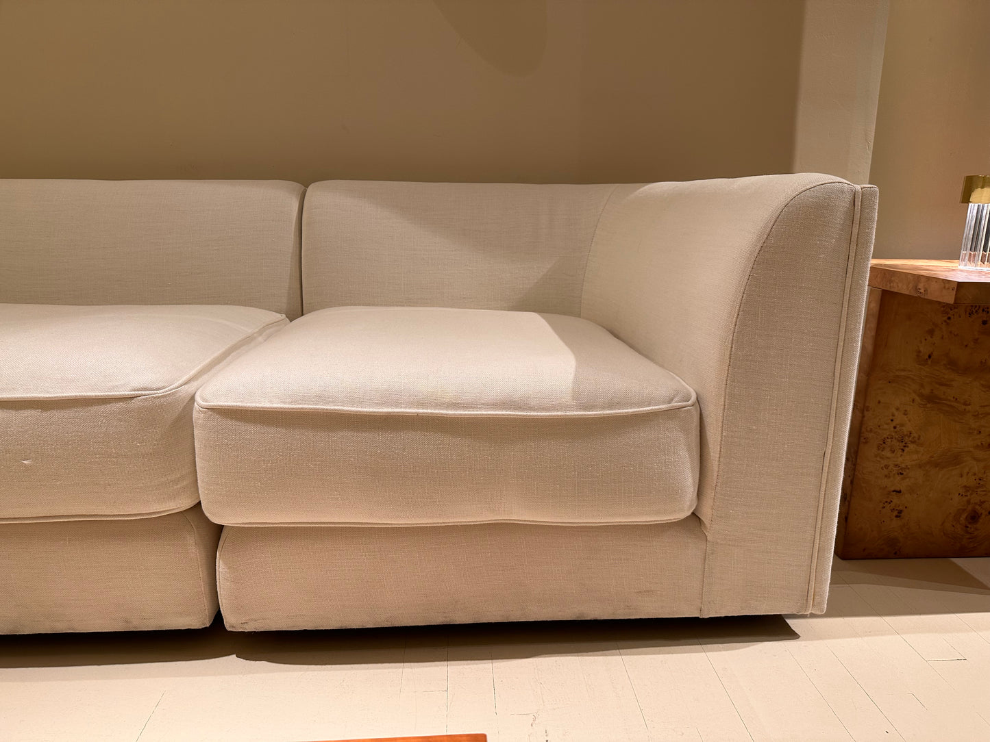 Maura 3-Seater Chaise Sectional, Oyster Linen - Sample