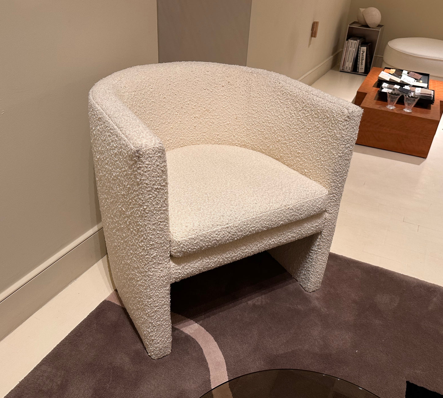 Arc Armchair, Ivory Boucle - Sample