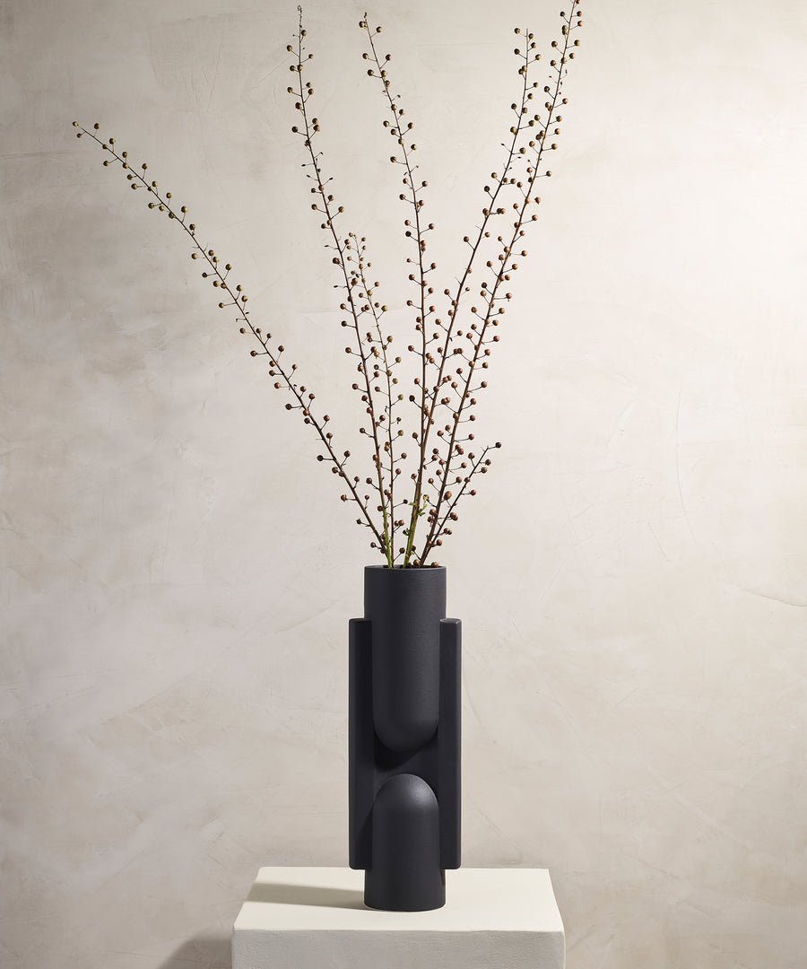 Kala Slender Porcelain Vase