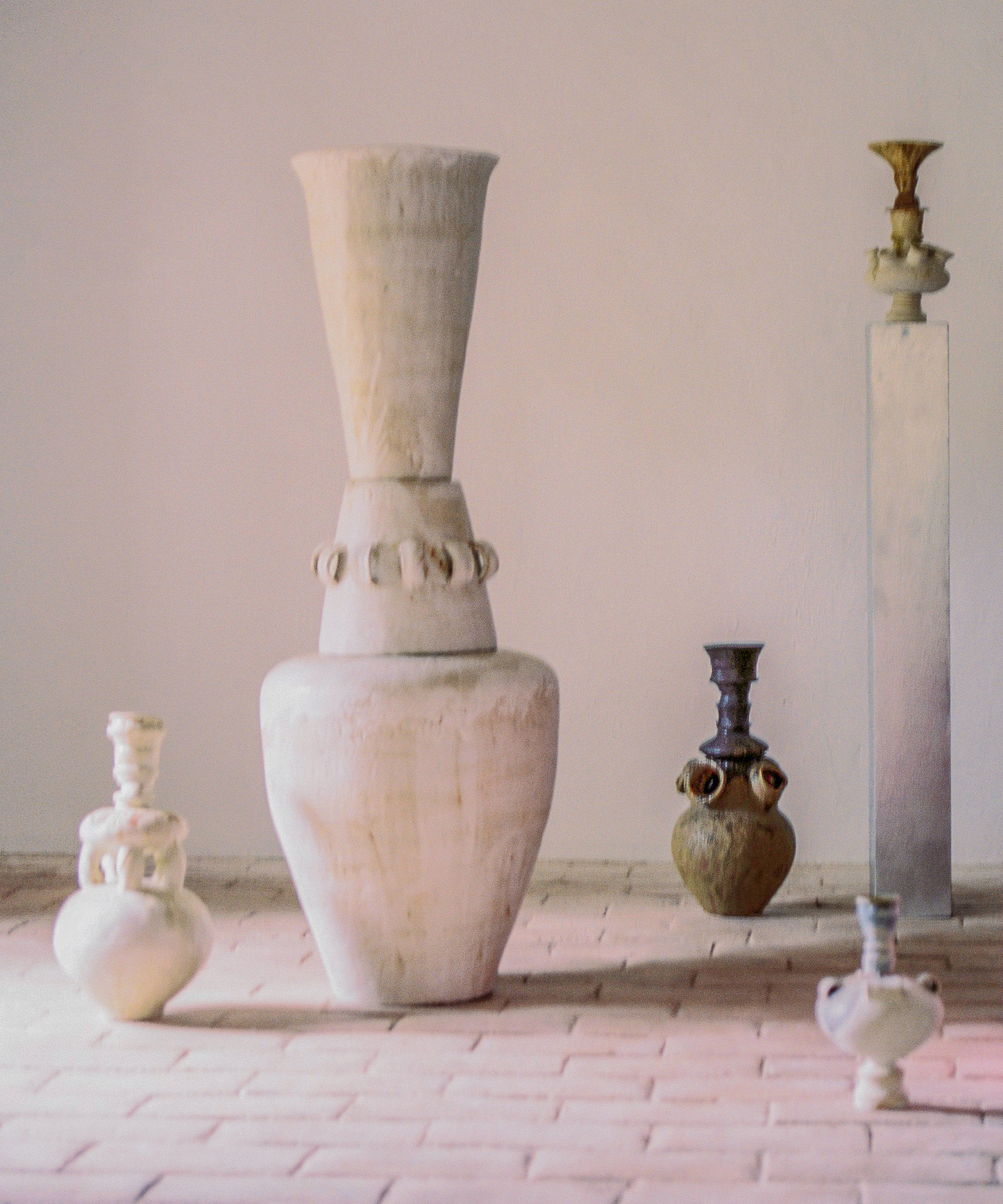 FIG 8 VASE