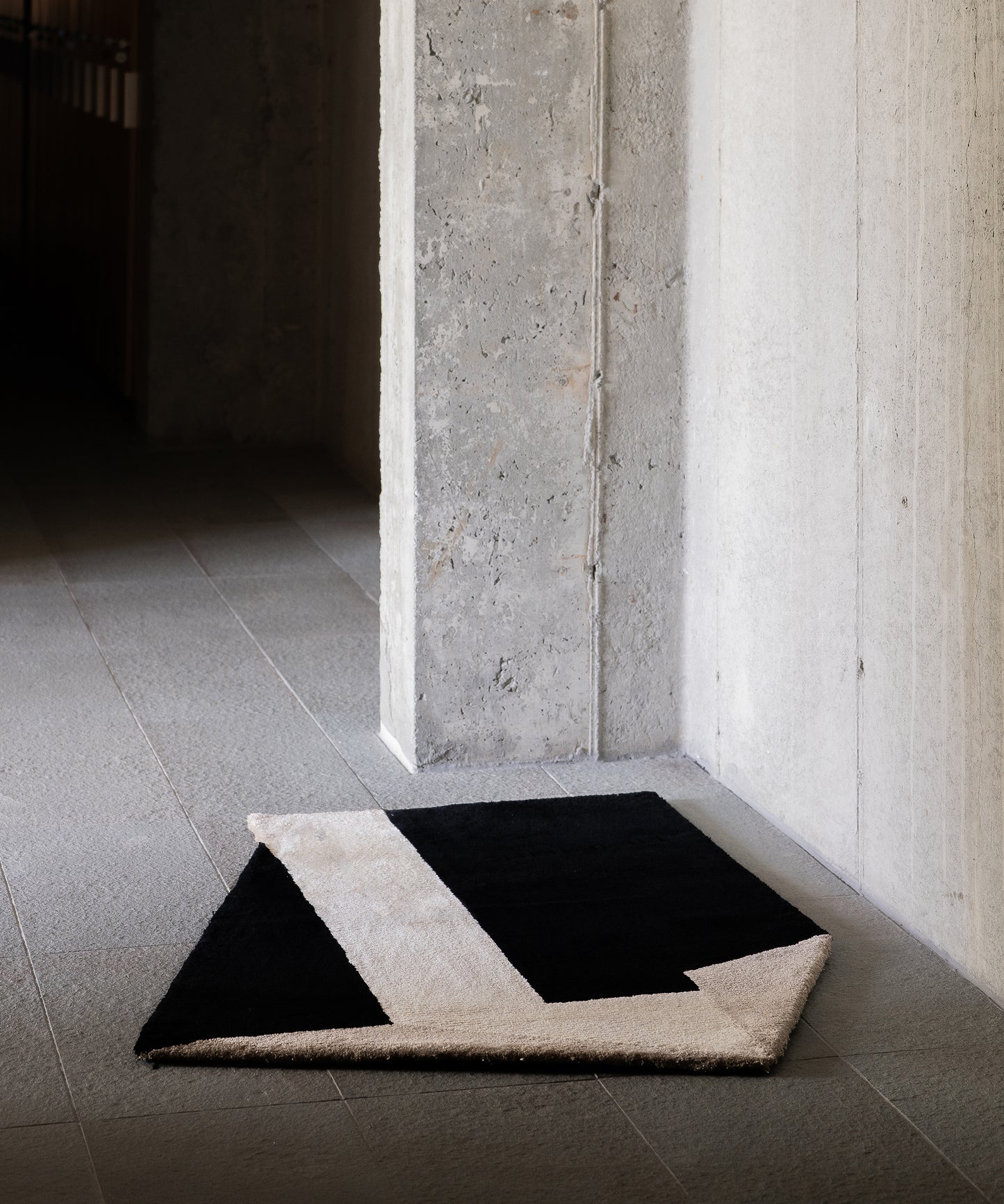 abstract-composition-04-area-rug-01