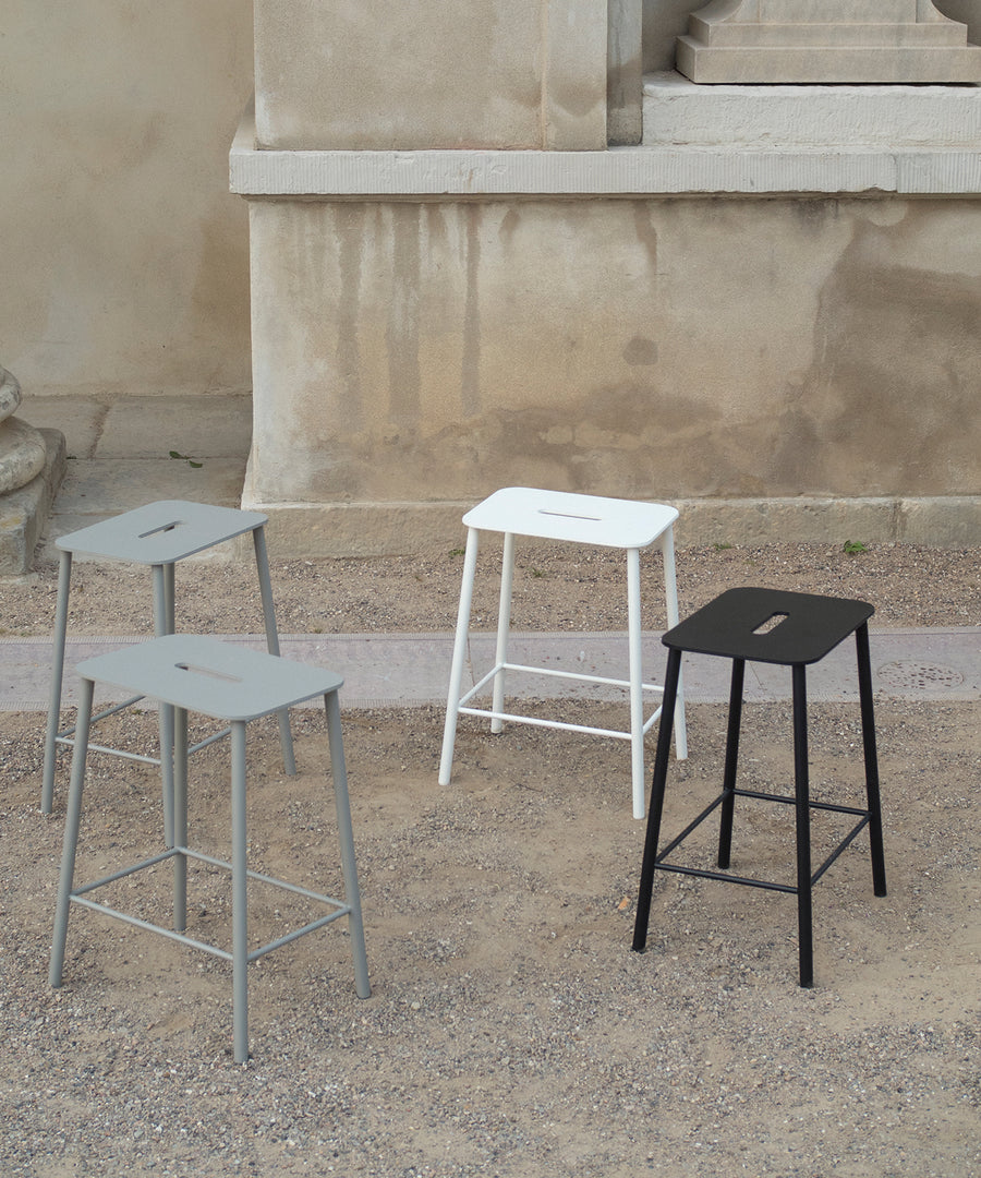 Adam Stool Mono