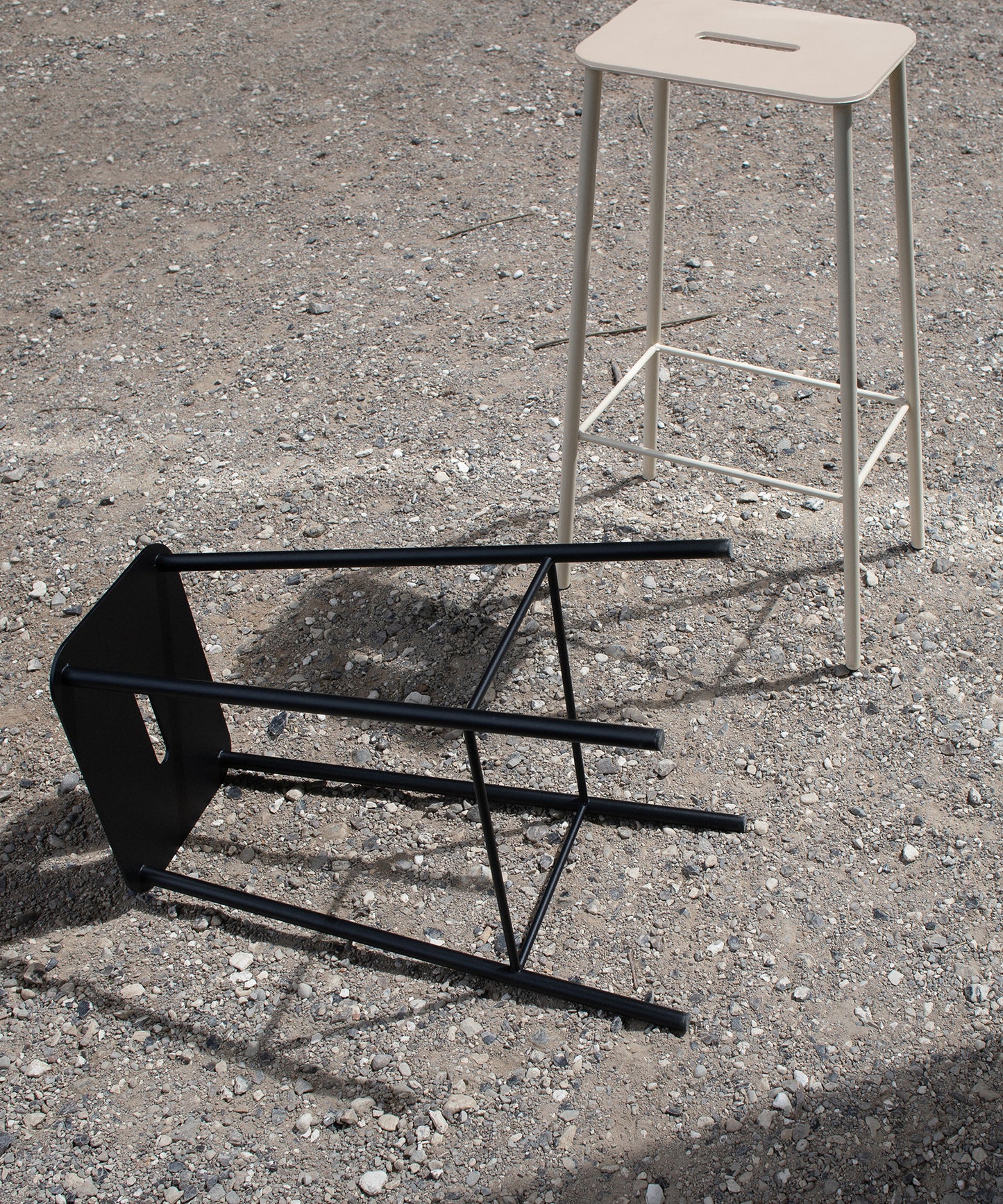 Adam Stool Mono