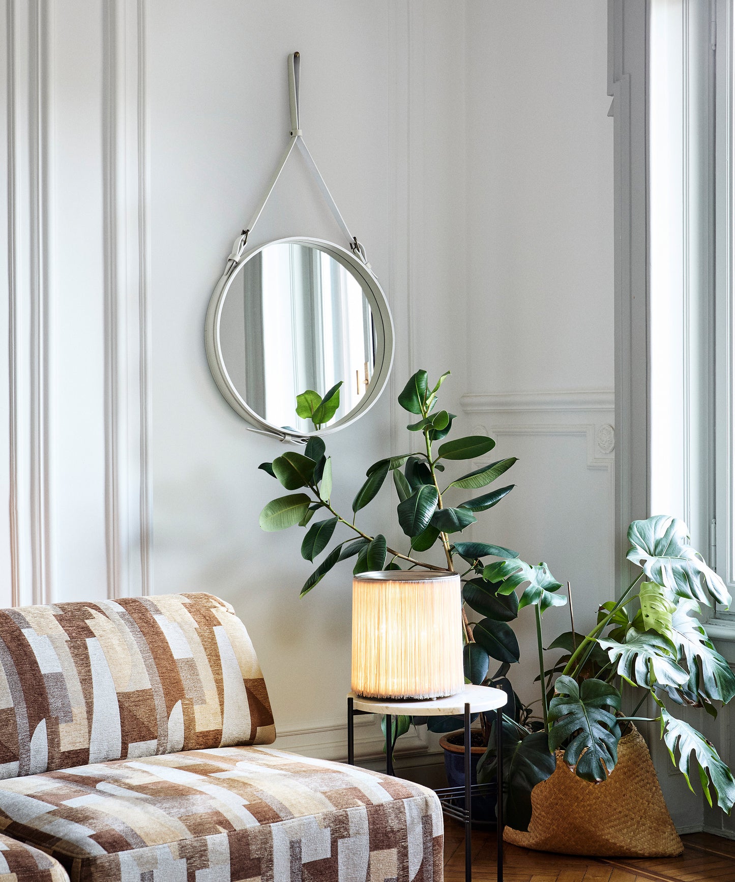 adnet-circulaire-wall-mirror-01