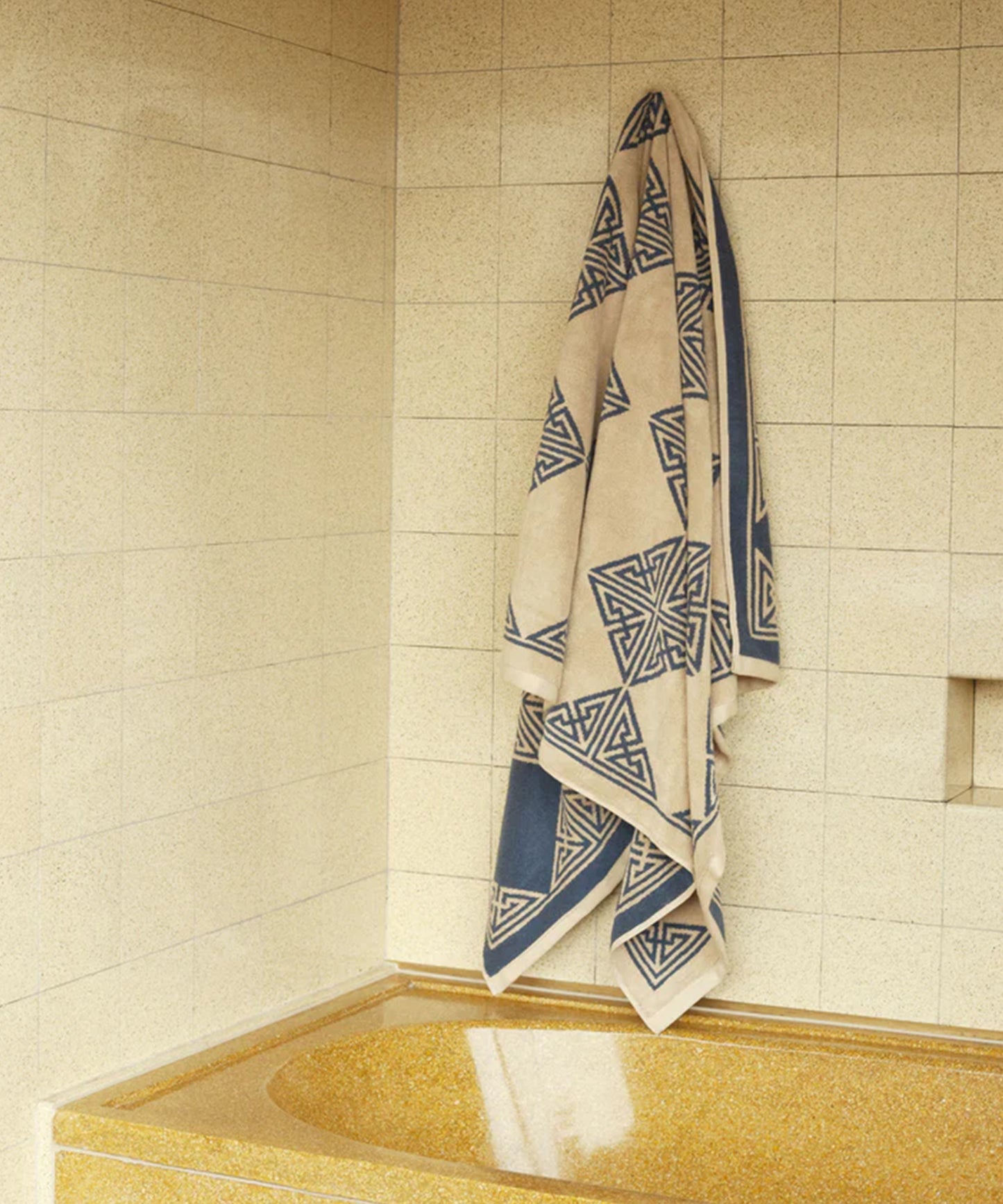 Agnes Bath Sheet
