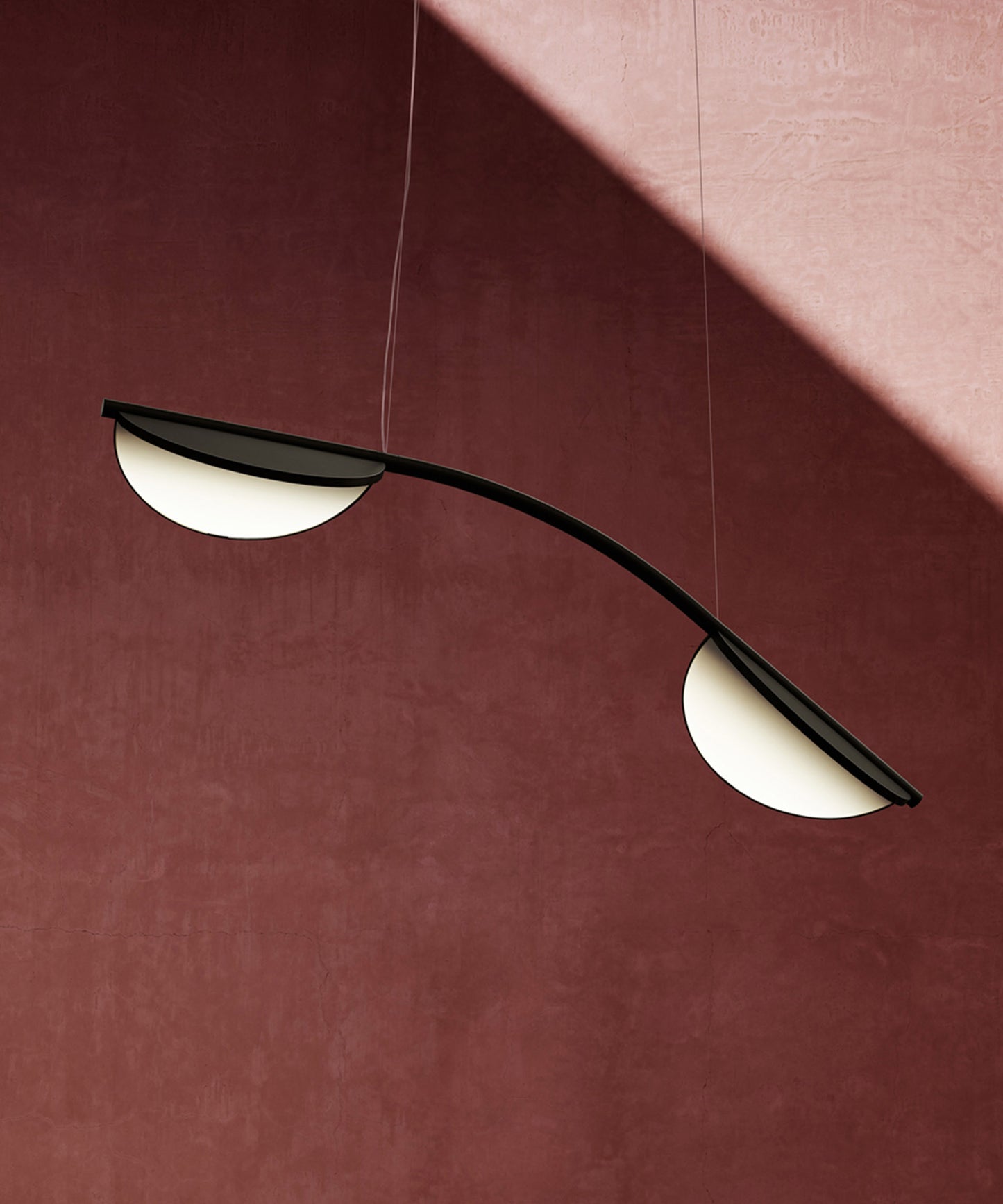 Almendra Arch Suspension Lamp