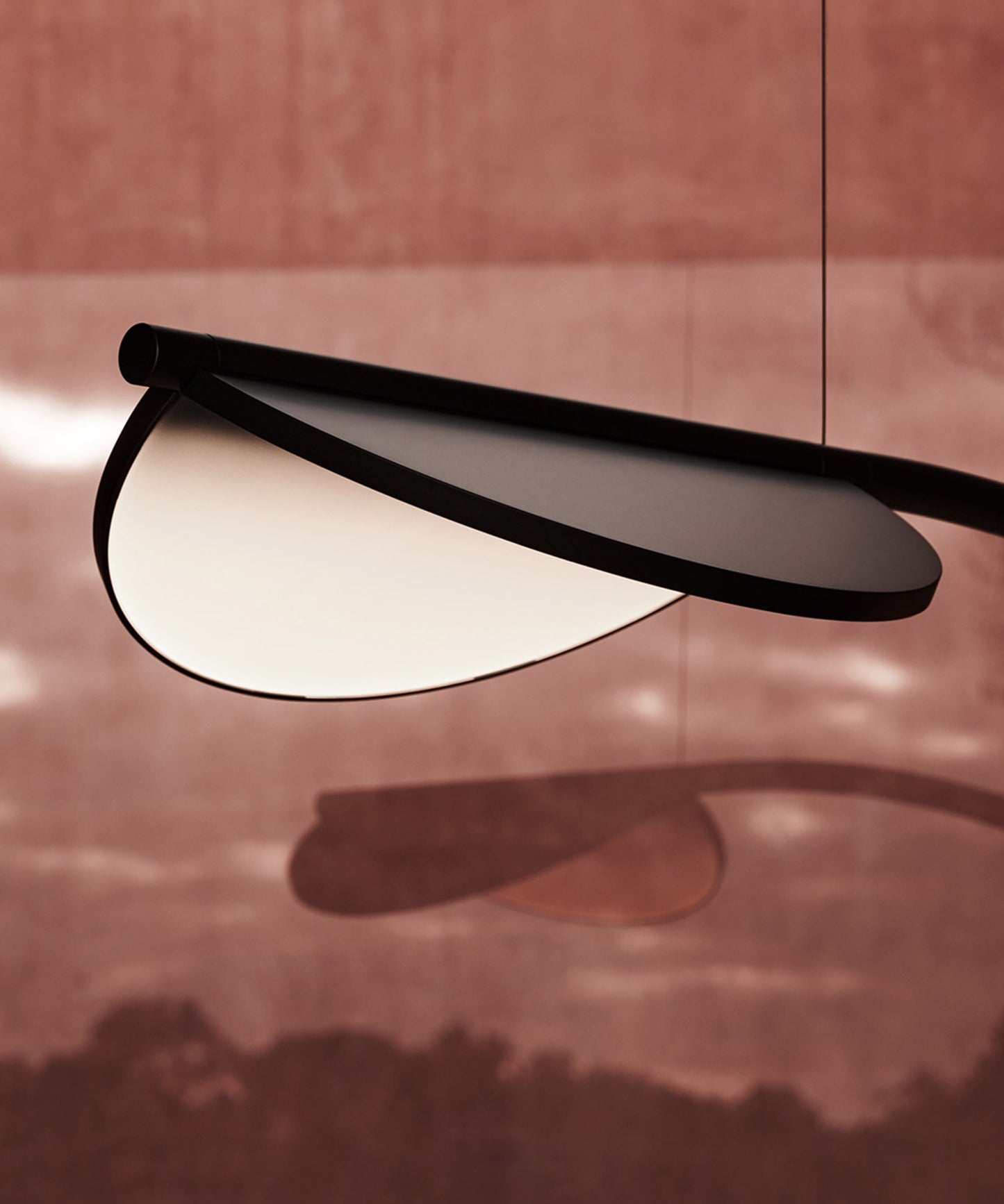 Almendra Arch Suspension Lamp