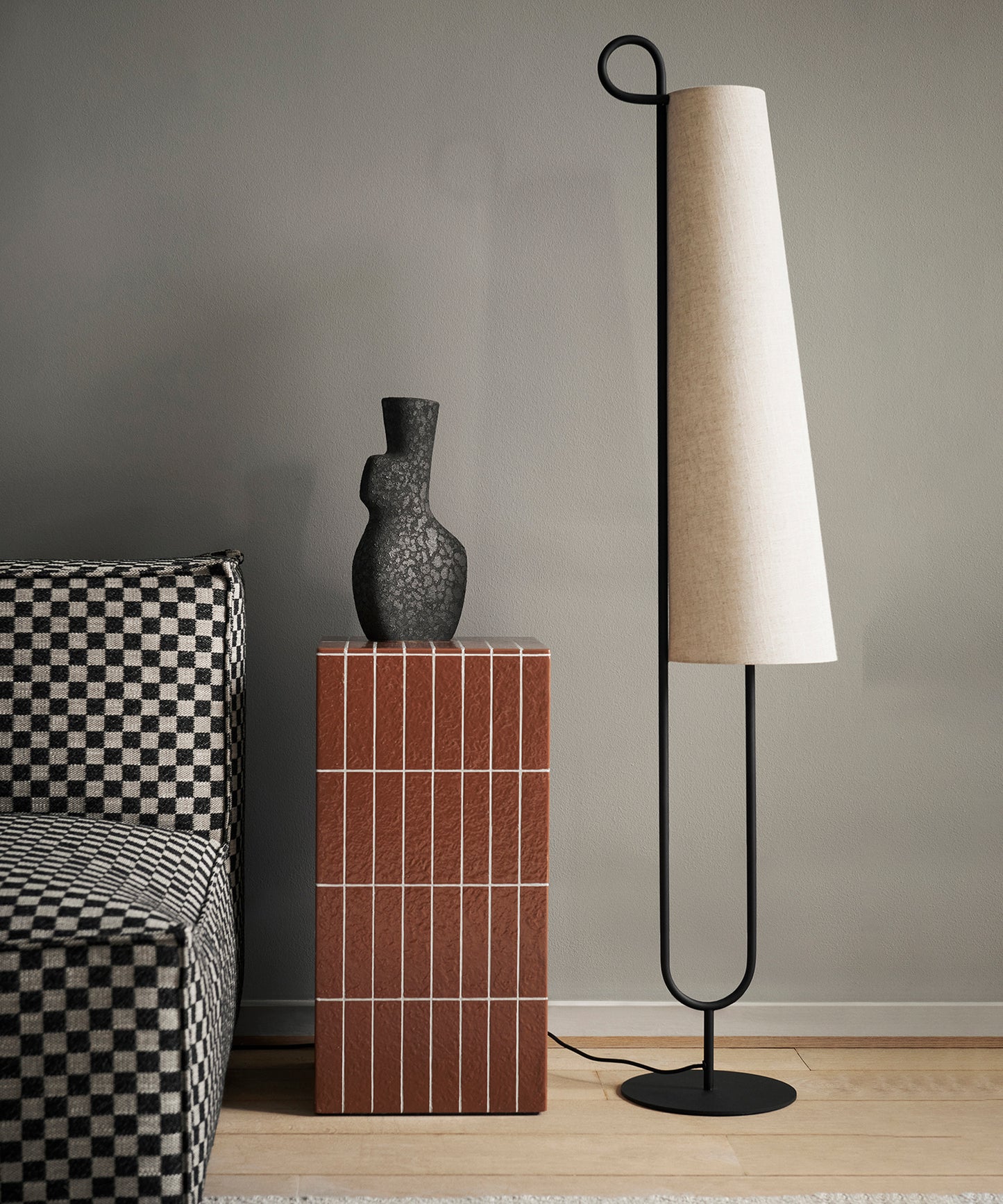 Ancora Floor Lamp
