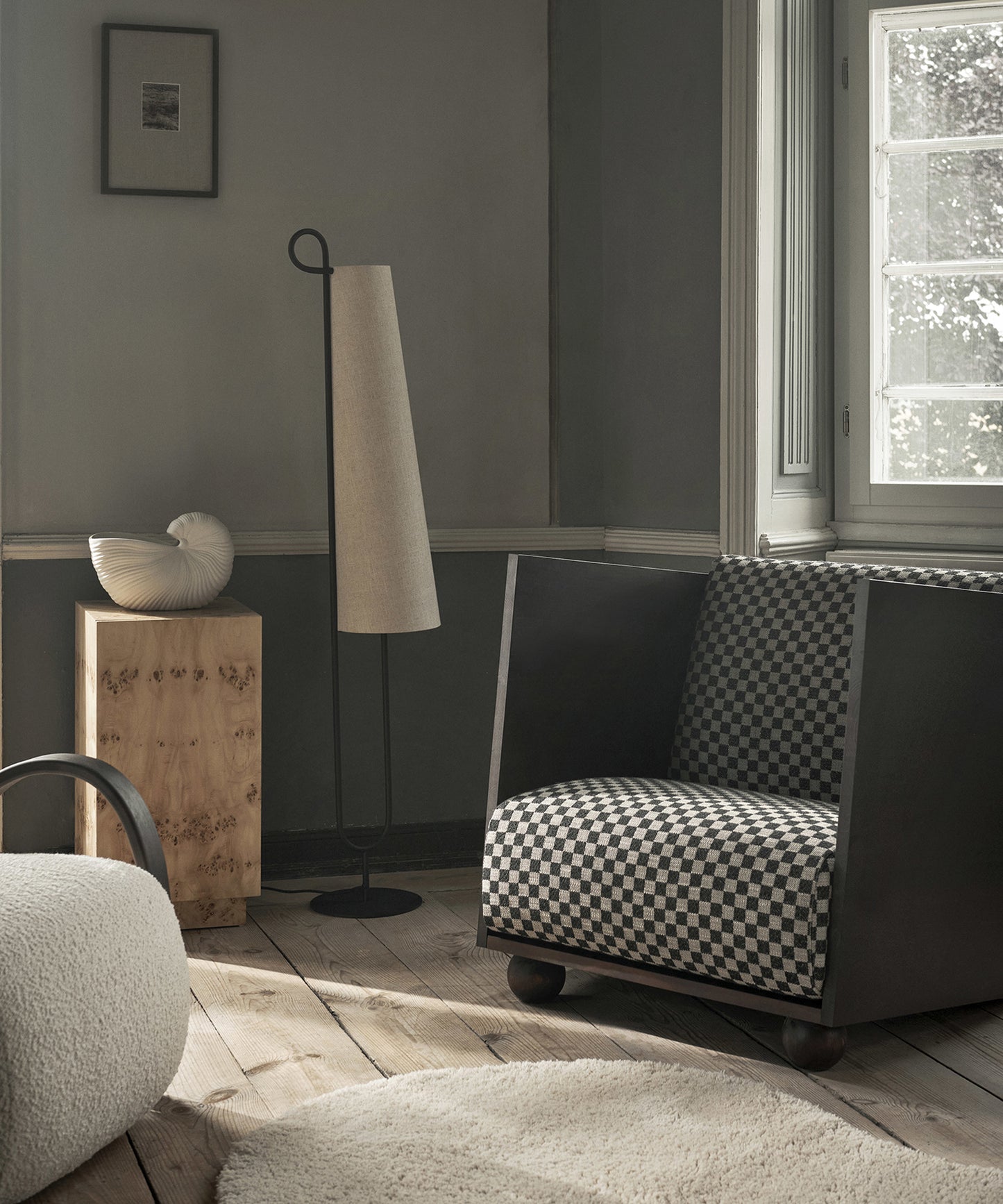 Ancora Floor Lamp