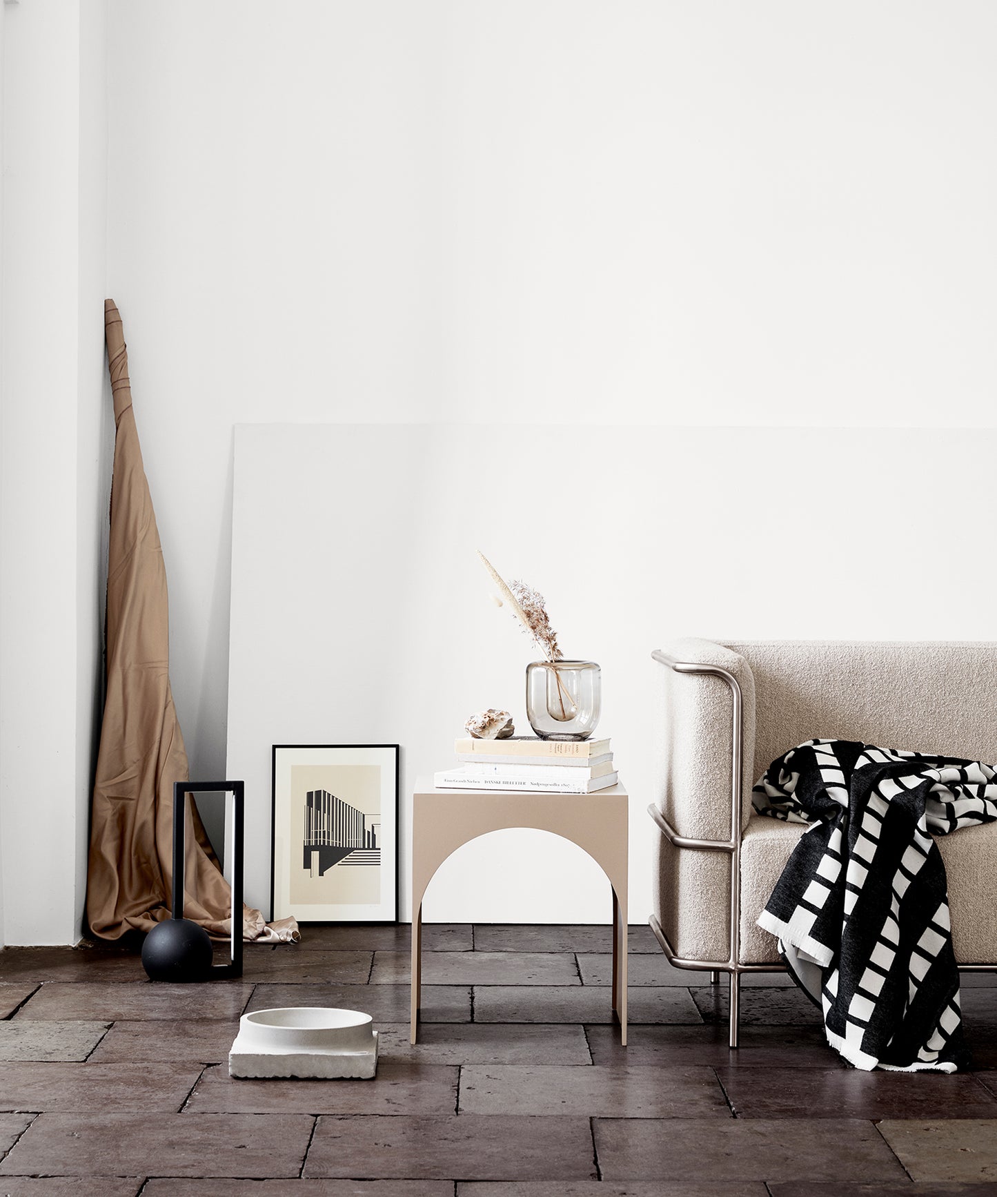 Arch Table