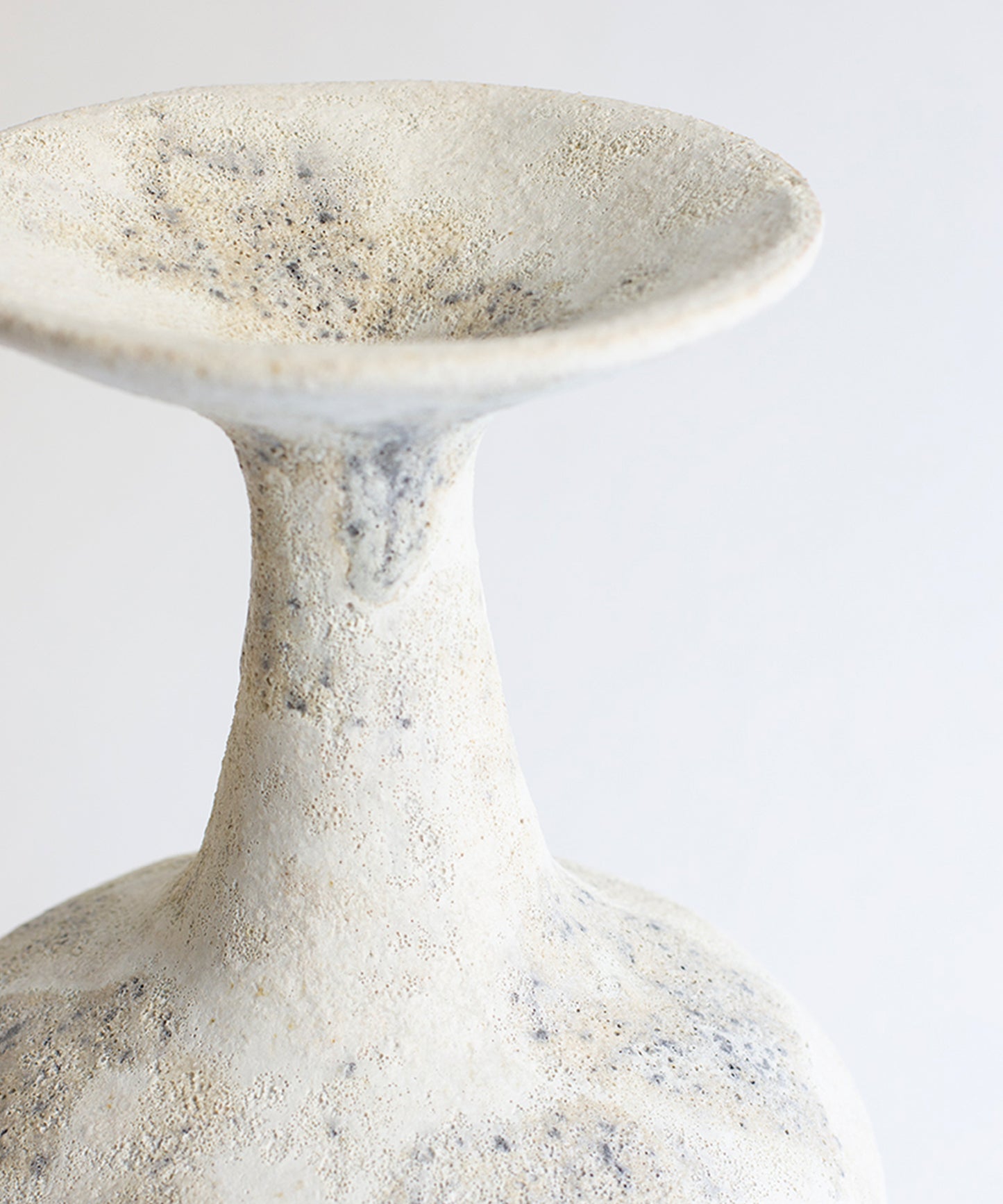 arq-002-carabo-vase-03