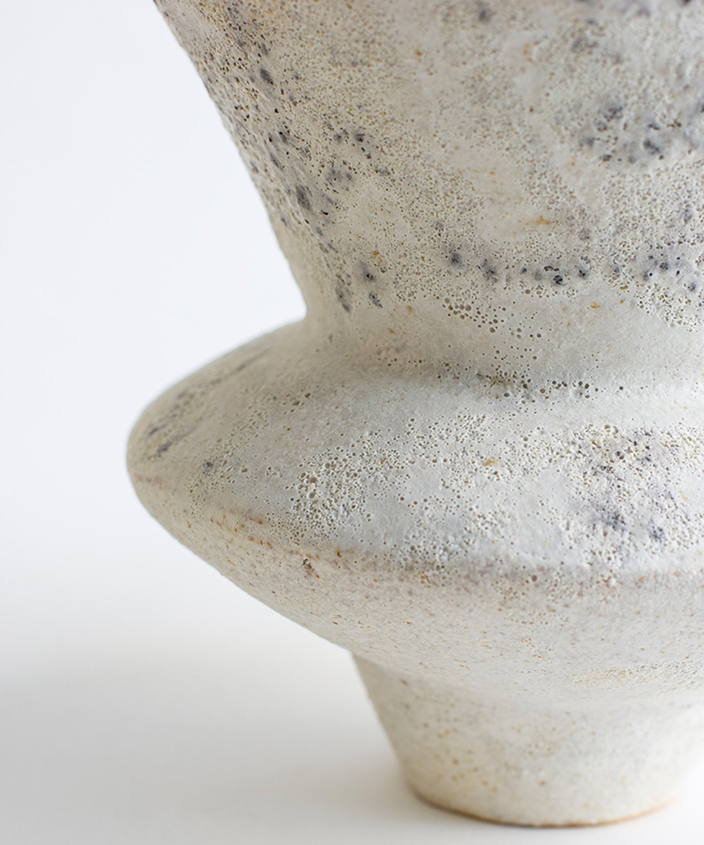 arq-010-carabo-vase-03