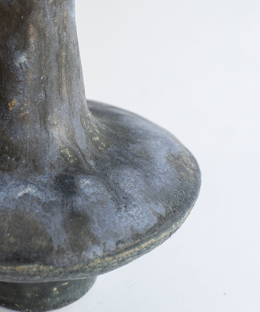 arq-015-stoneware-vase-02