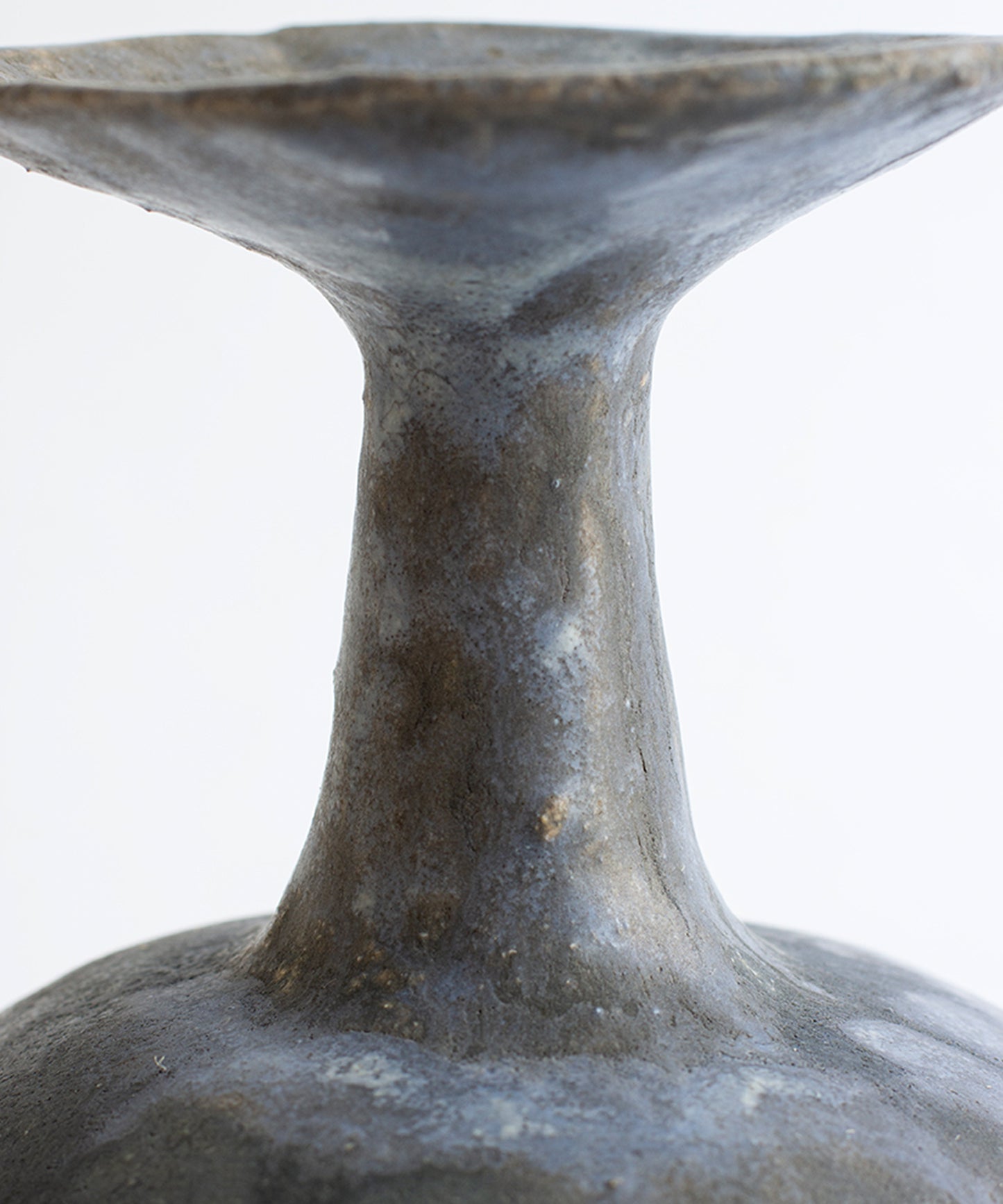 arq-015-stoneware-vase-03