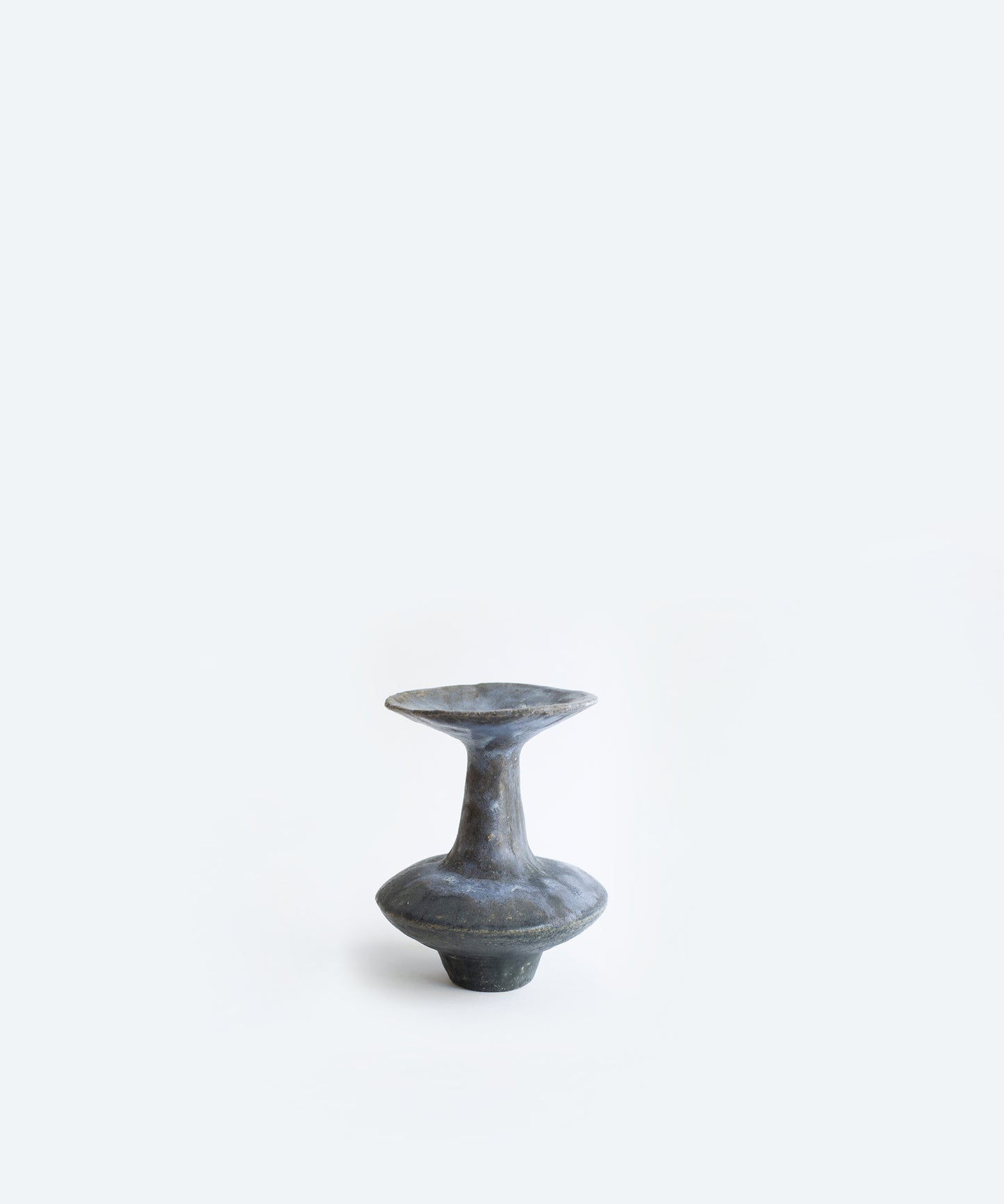 arq-015-stoneware-vase-ARQ-015