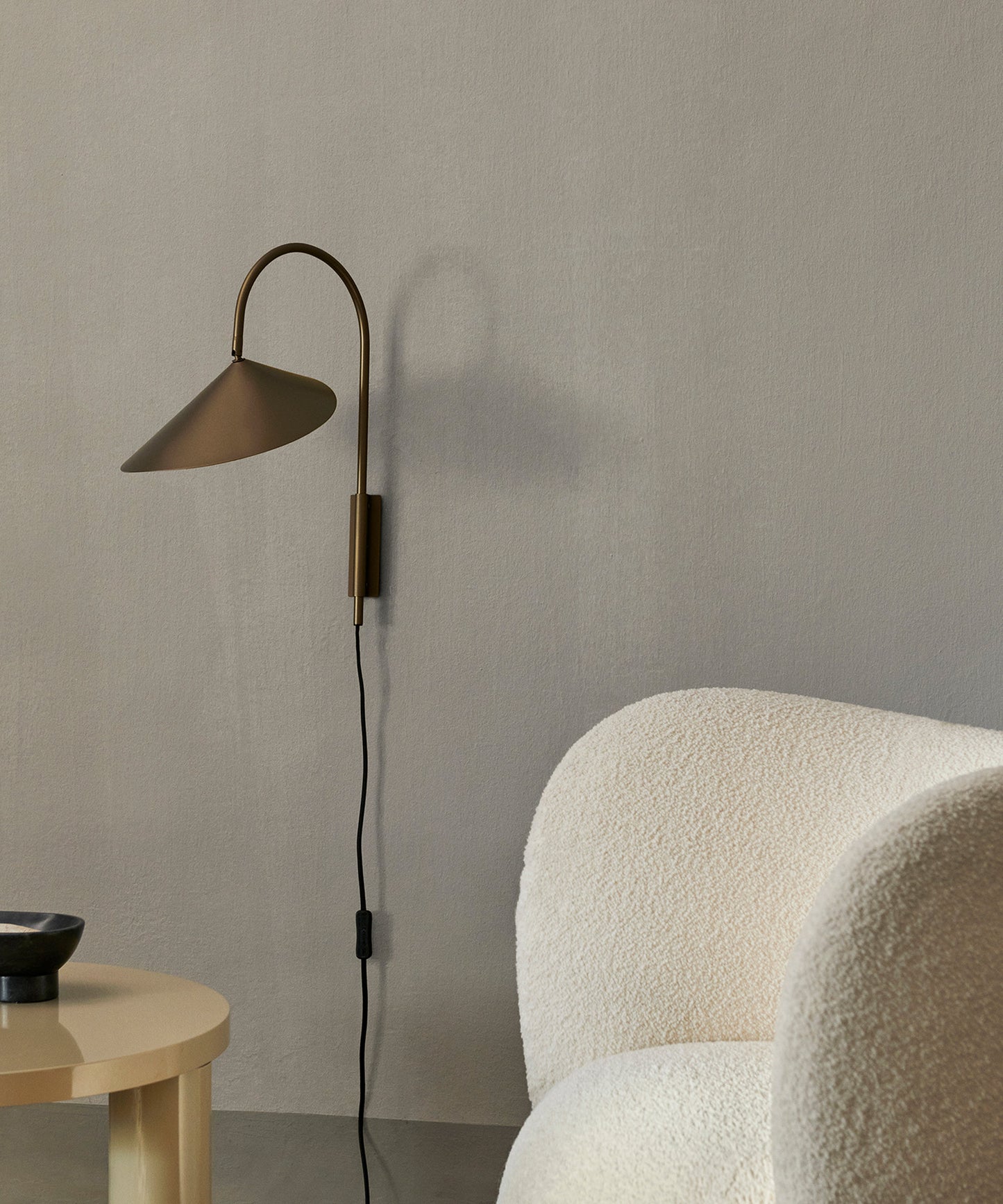 Arum Swivel Wall Lamp