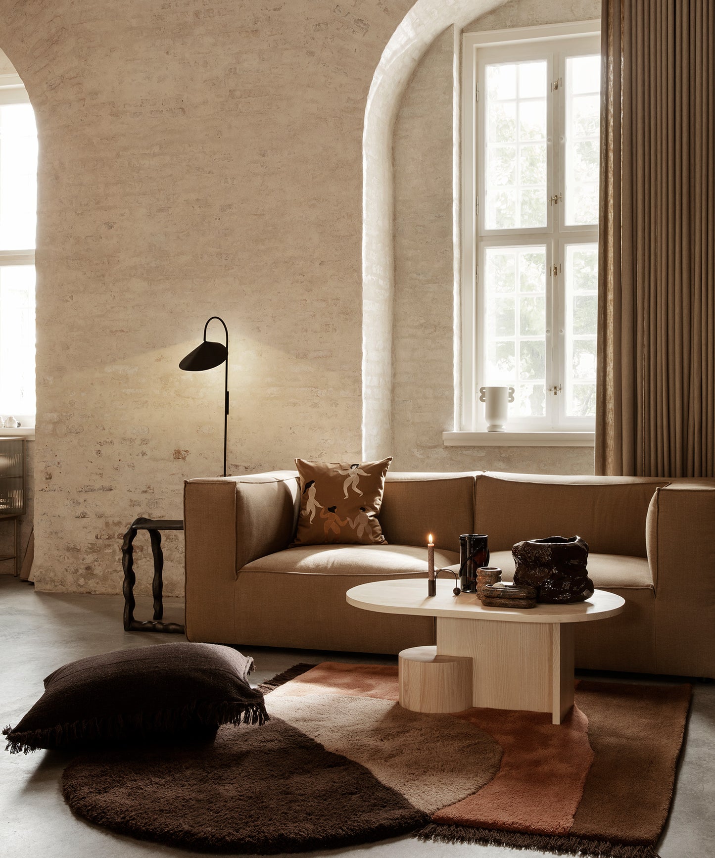 Arum Swivel Wall Lamp Tall