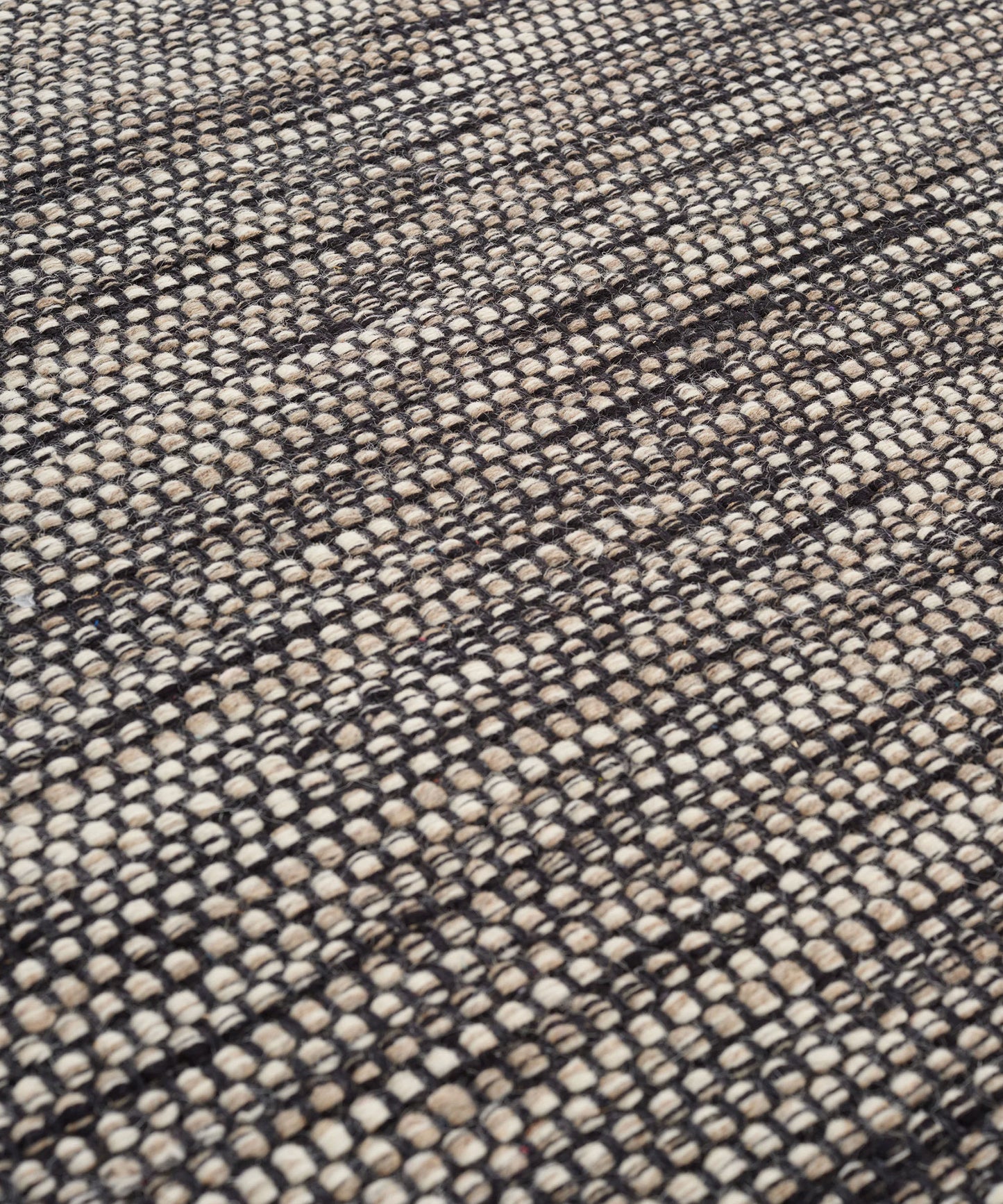 Asko Rug in Terrazzo