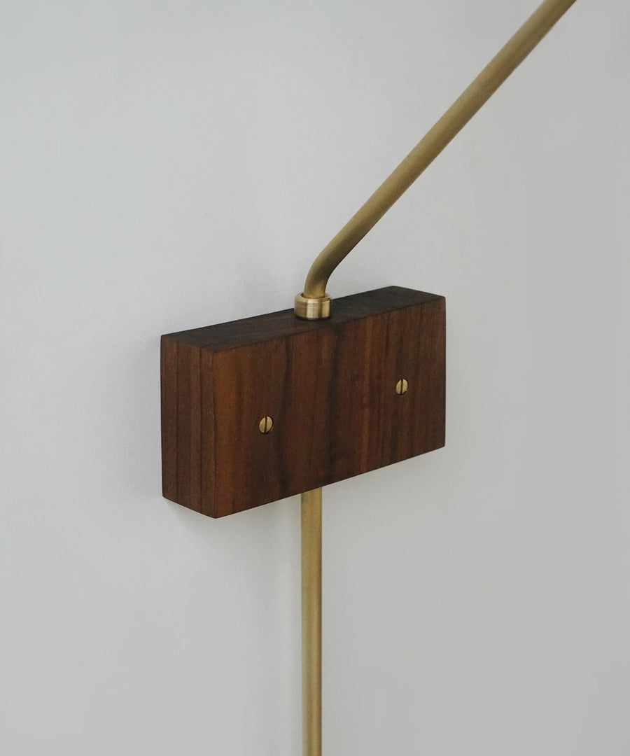Atlas Sconce