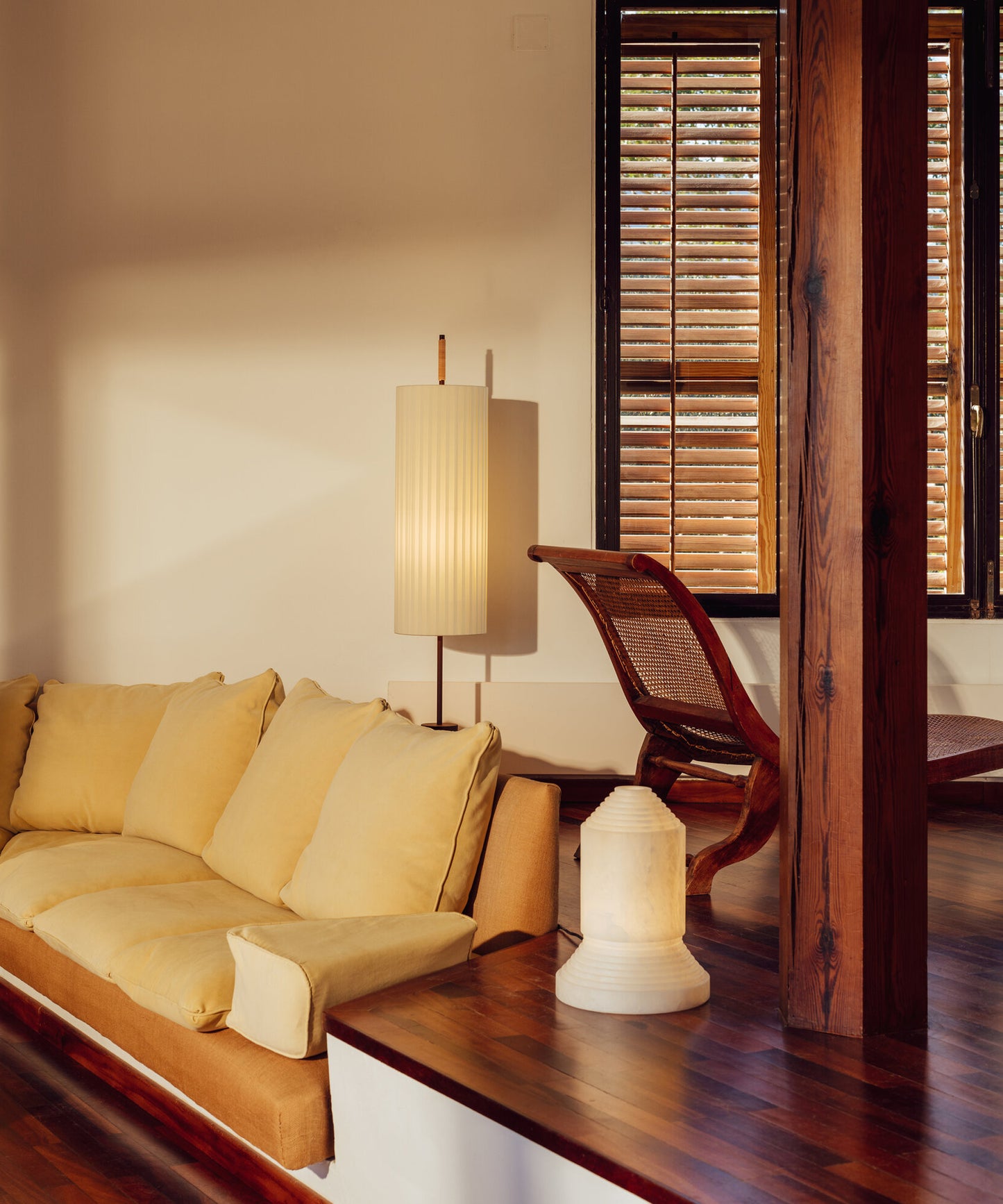Babel Table Lamp