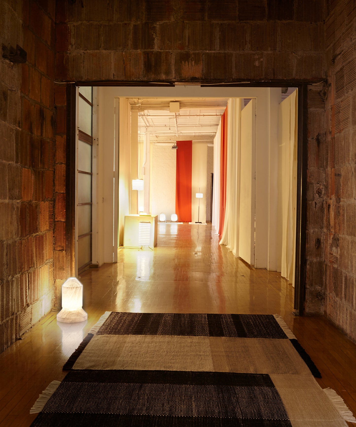 Babel Table Lamp