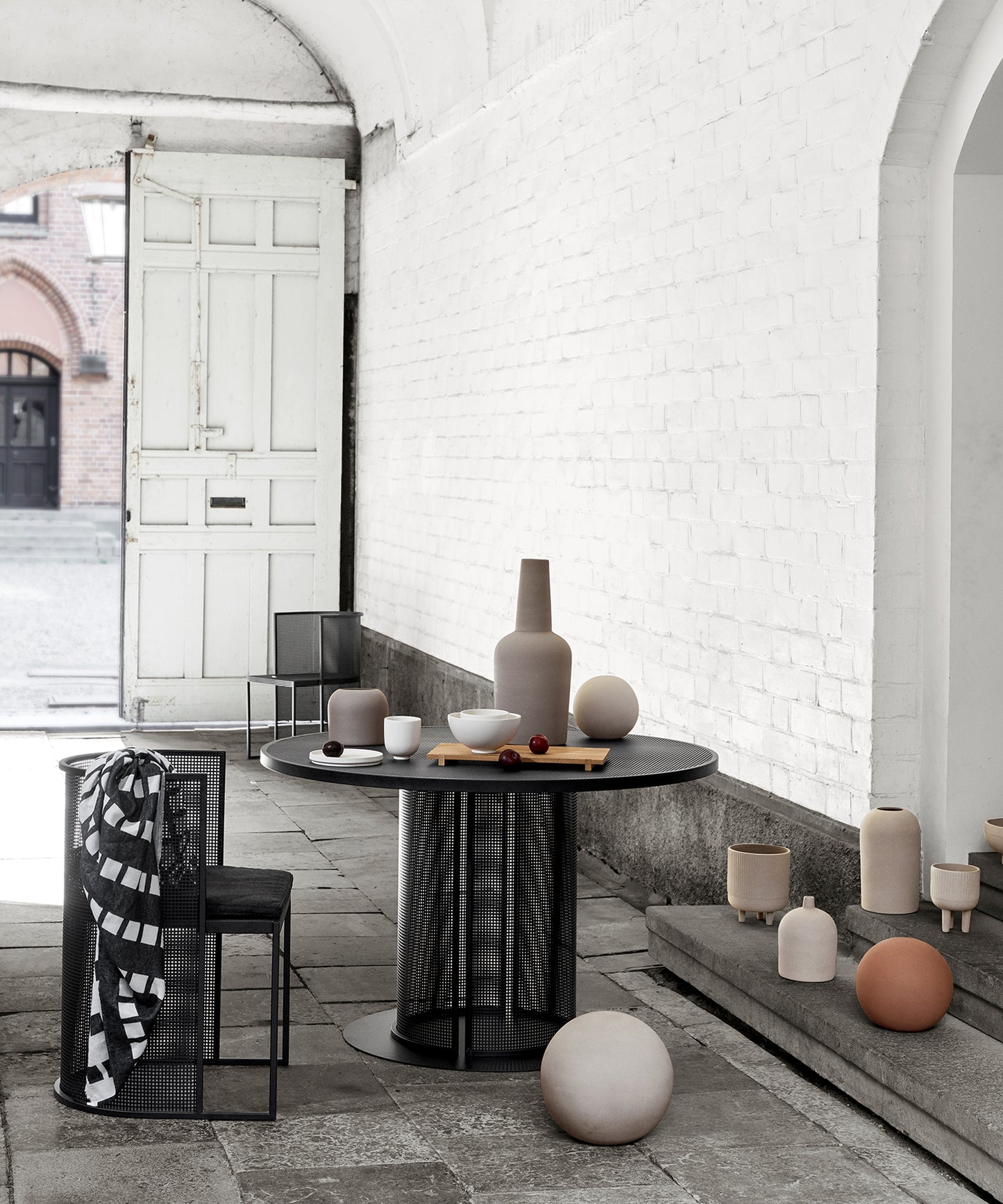 Bauhaus Dining Table