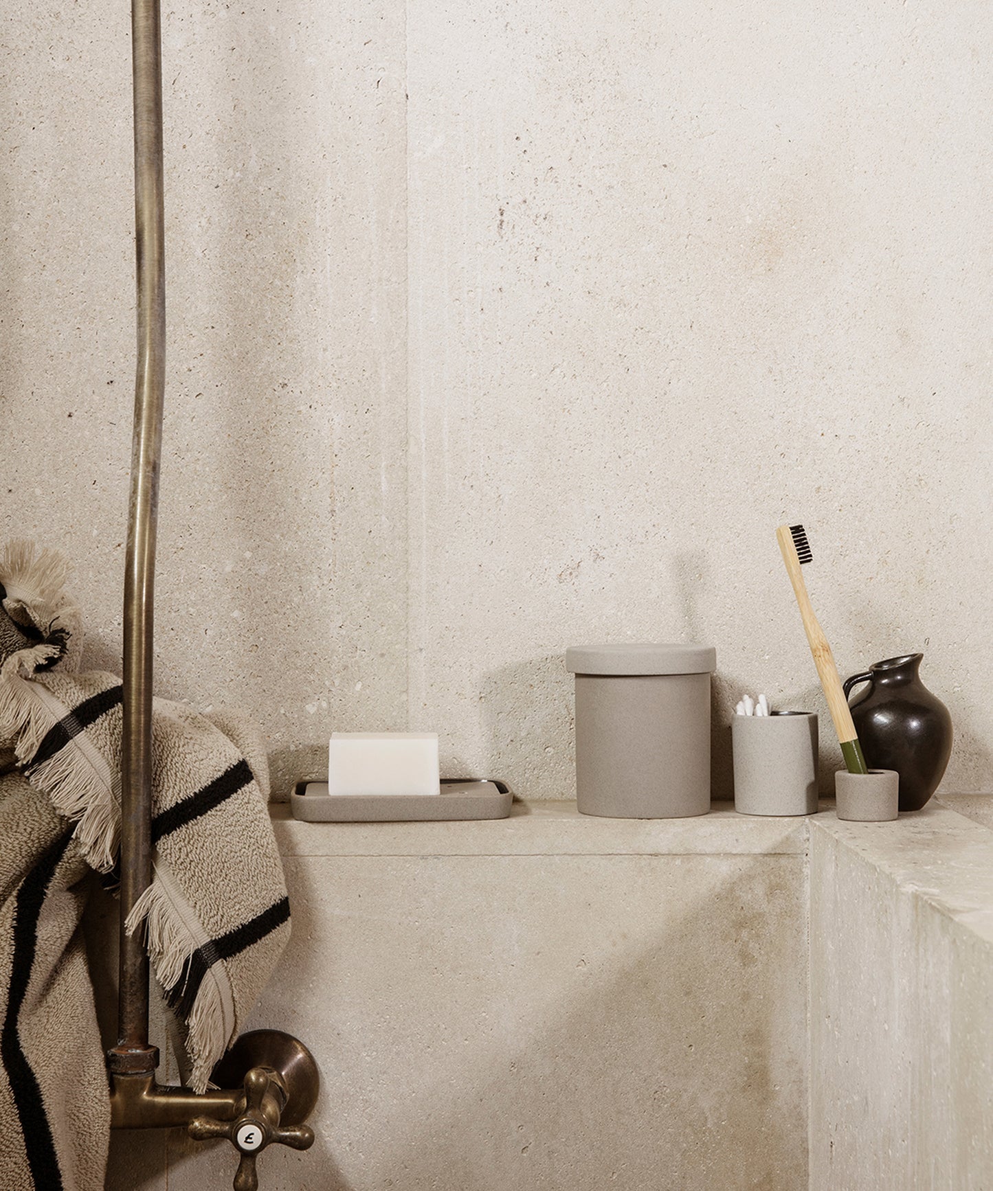 Bon Toothbrush Holder