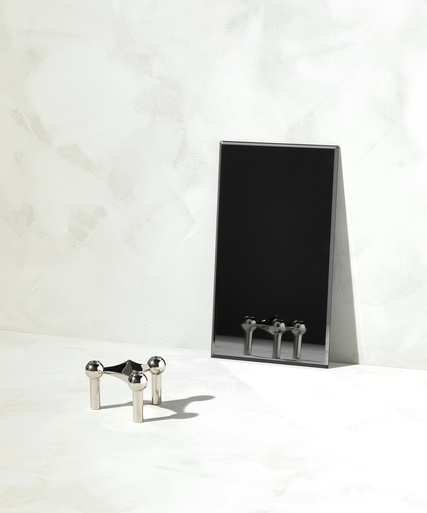 STOFF Nagel Candle Holder
