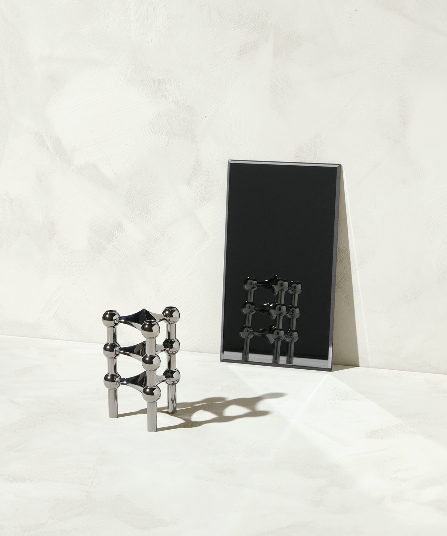 STOFF Nagel Candle Holder