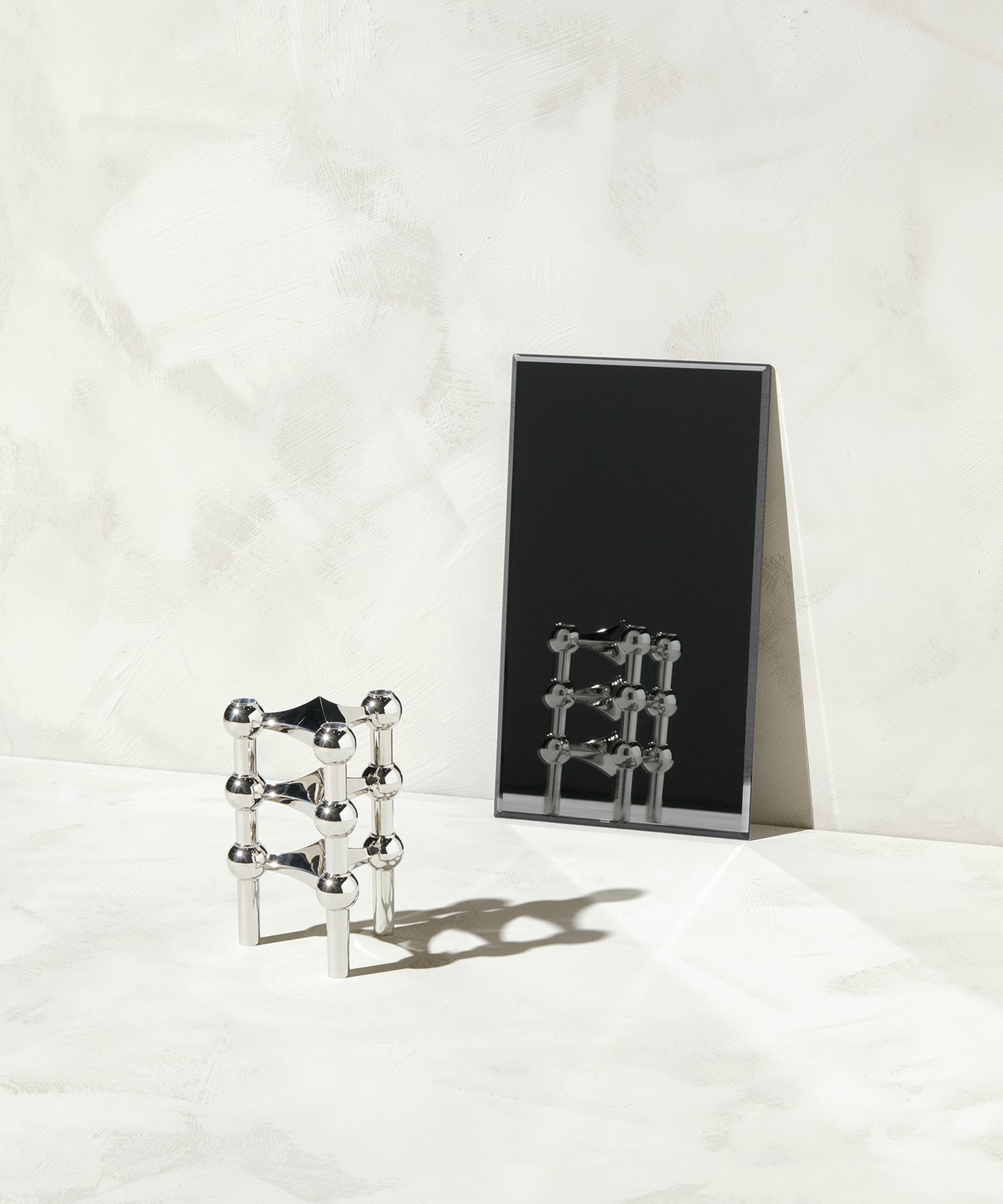 STOFF Nagel Candle Holder