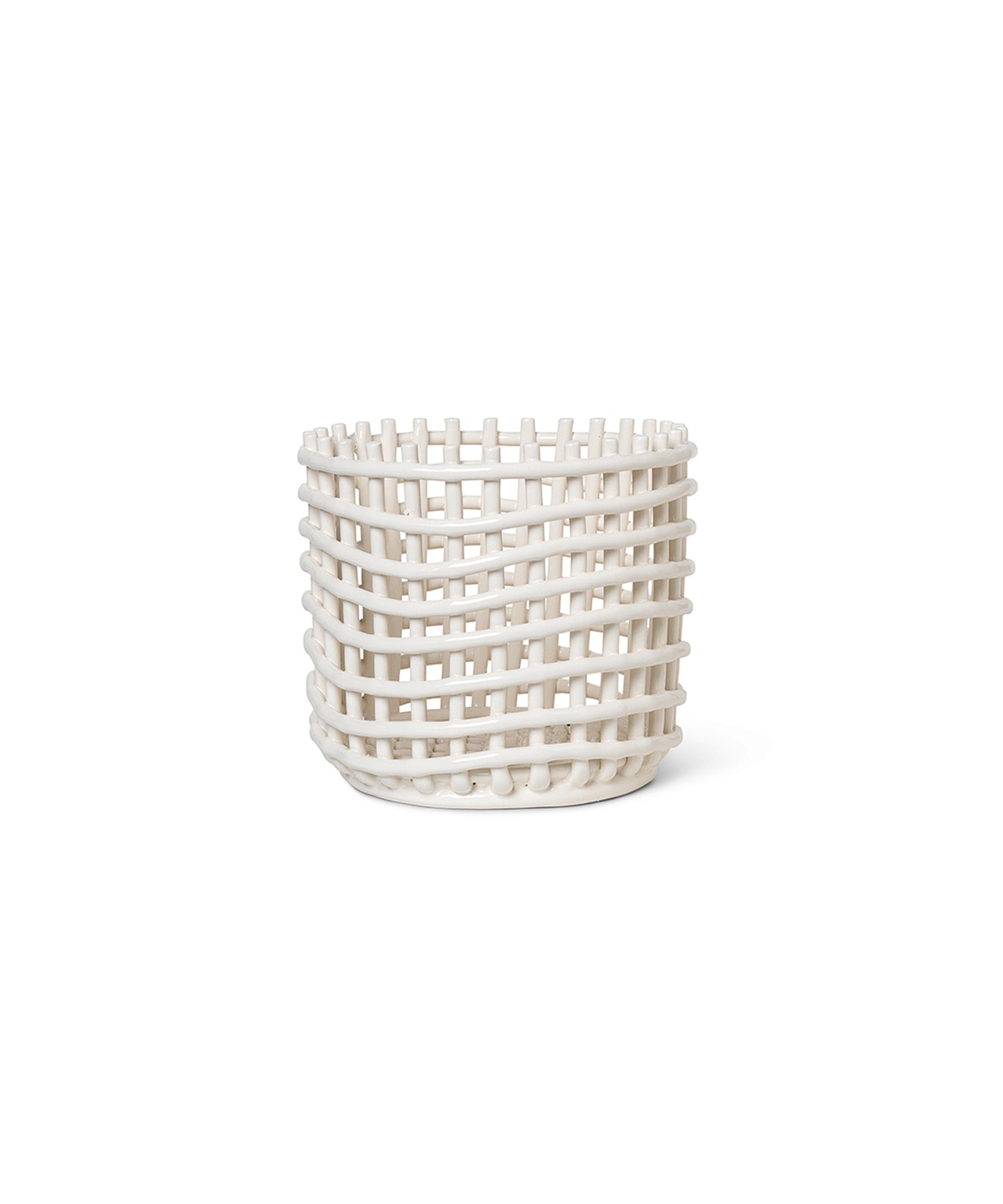 ceramic-basket-110134202