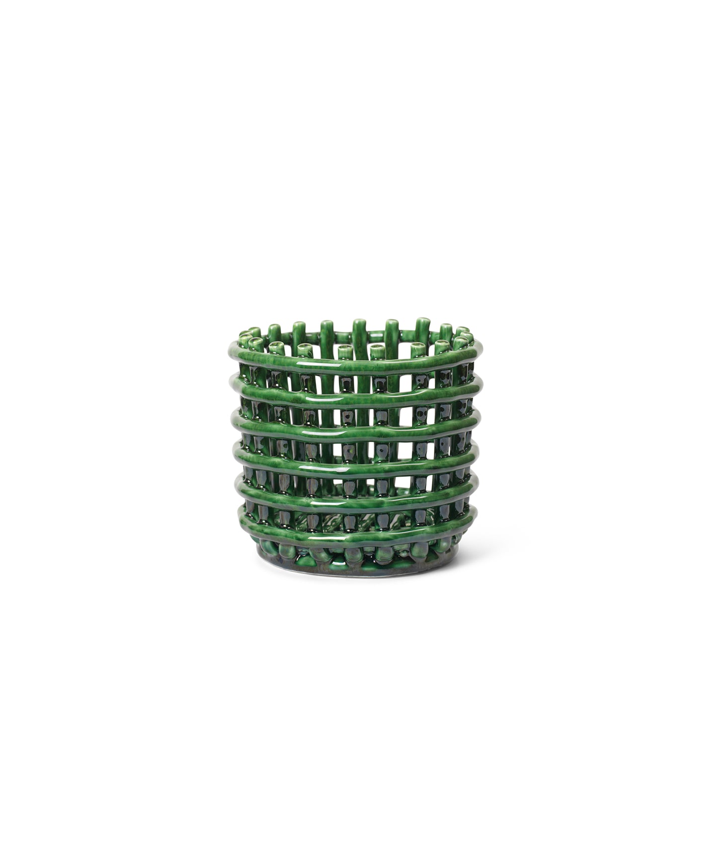 ceramic-basket-1104268940