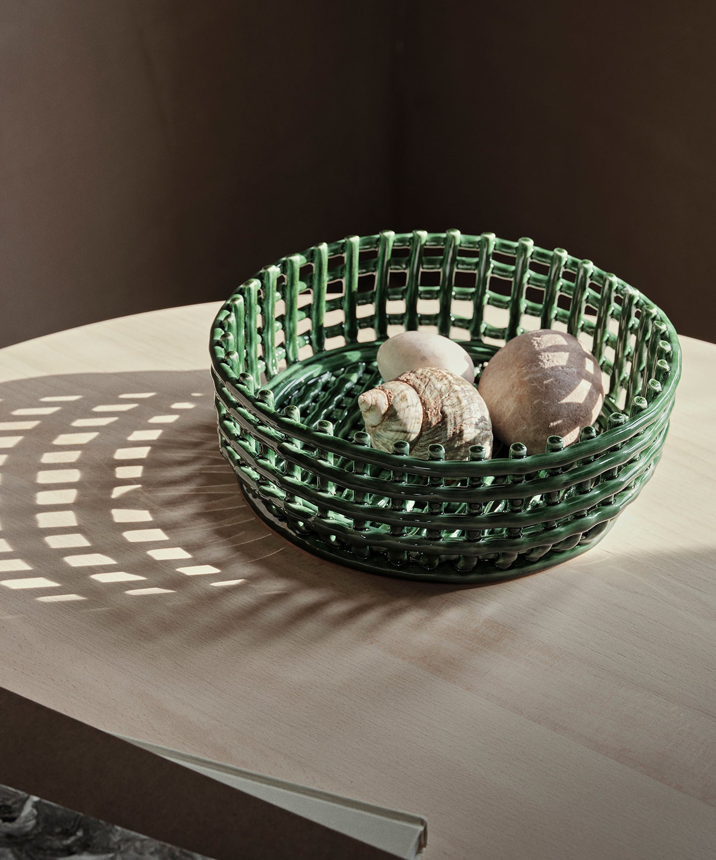 ceramic-centrepiece-01