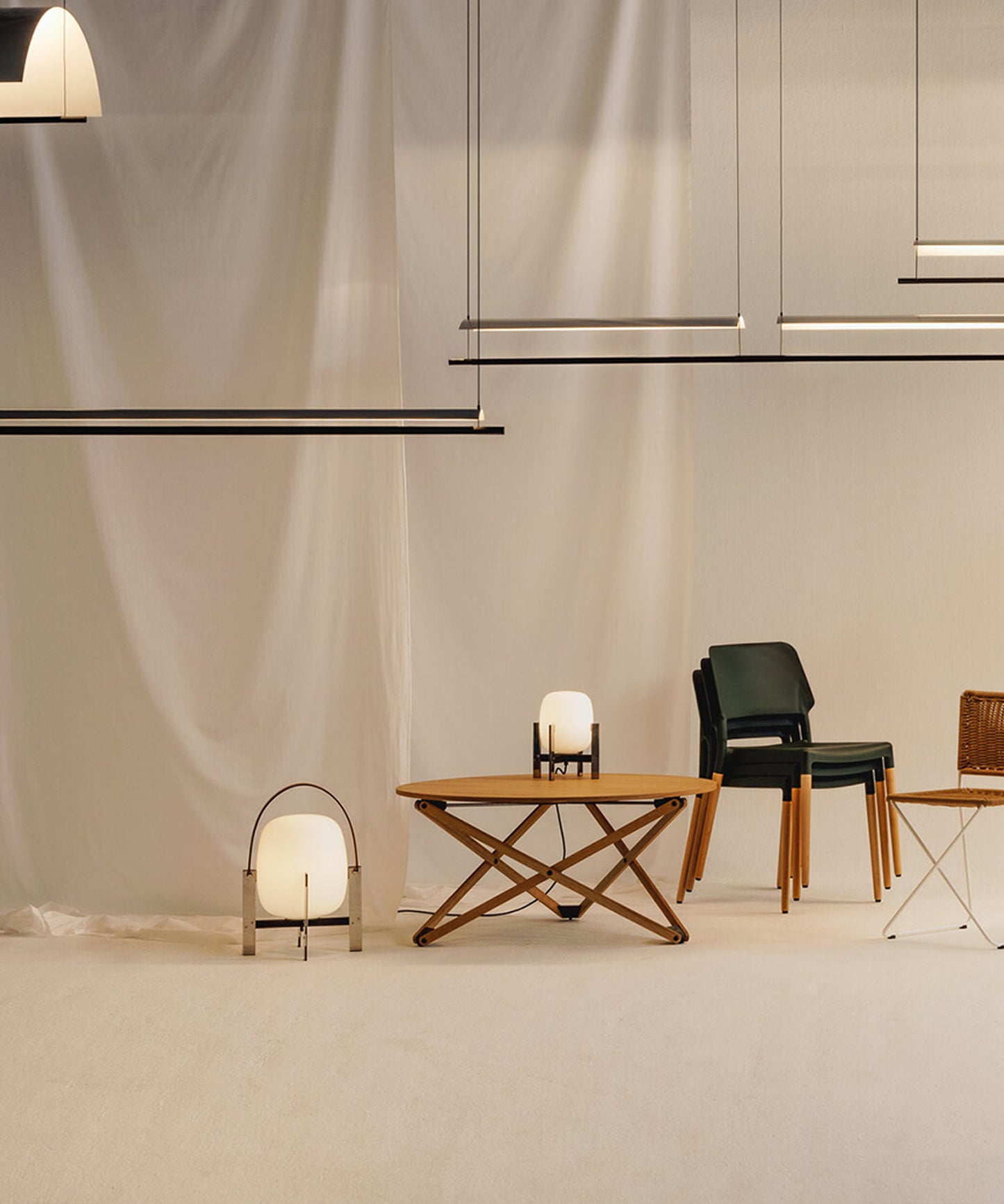 Cesta Metalica Table Lamp