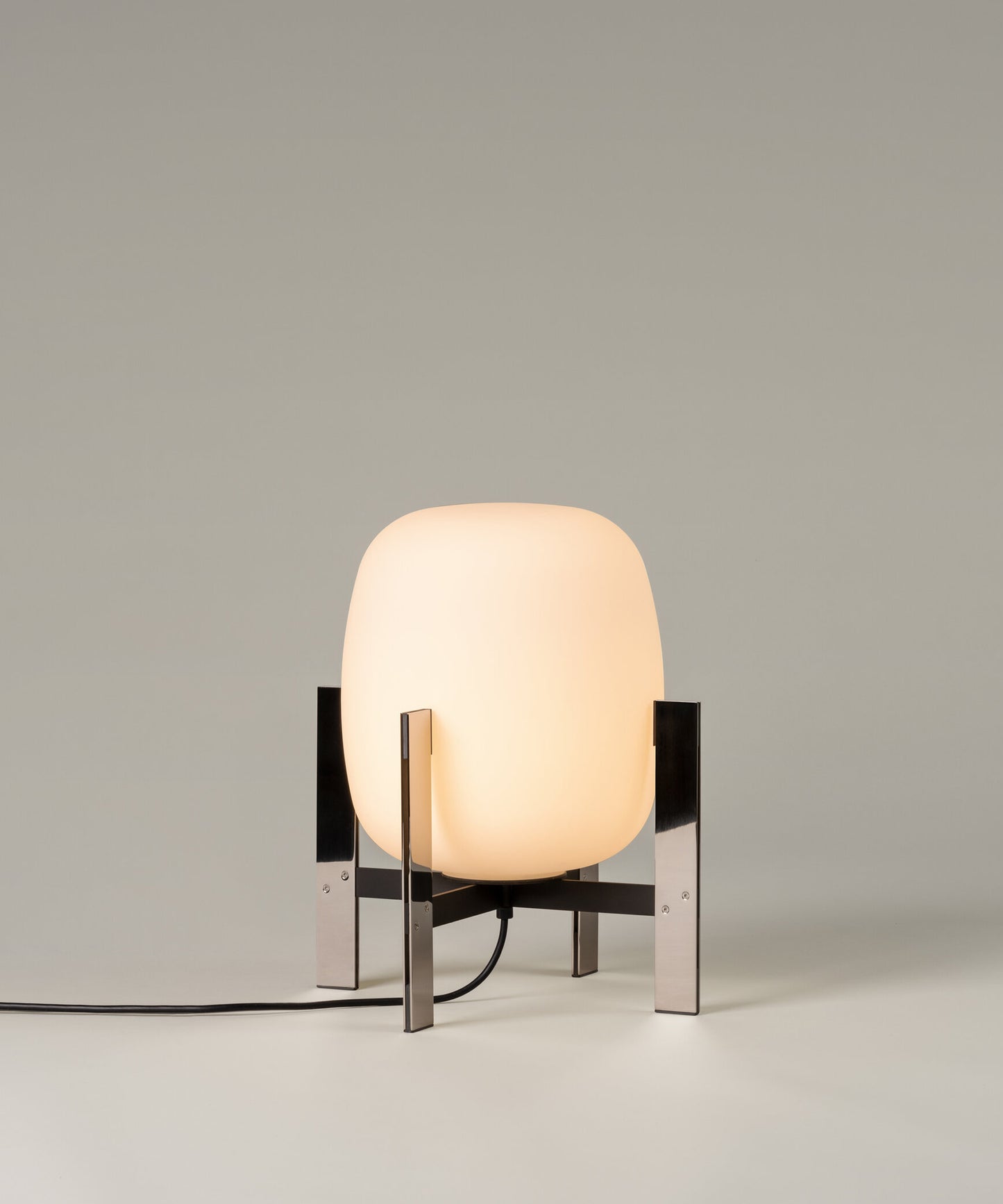 Cesta Metalica Table Lamp