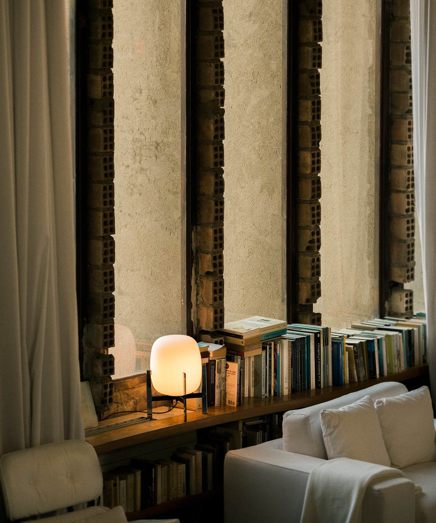 Cesta Metalica Table Lamp