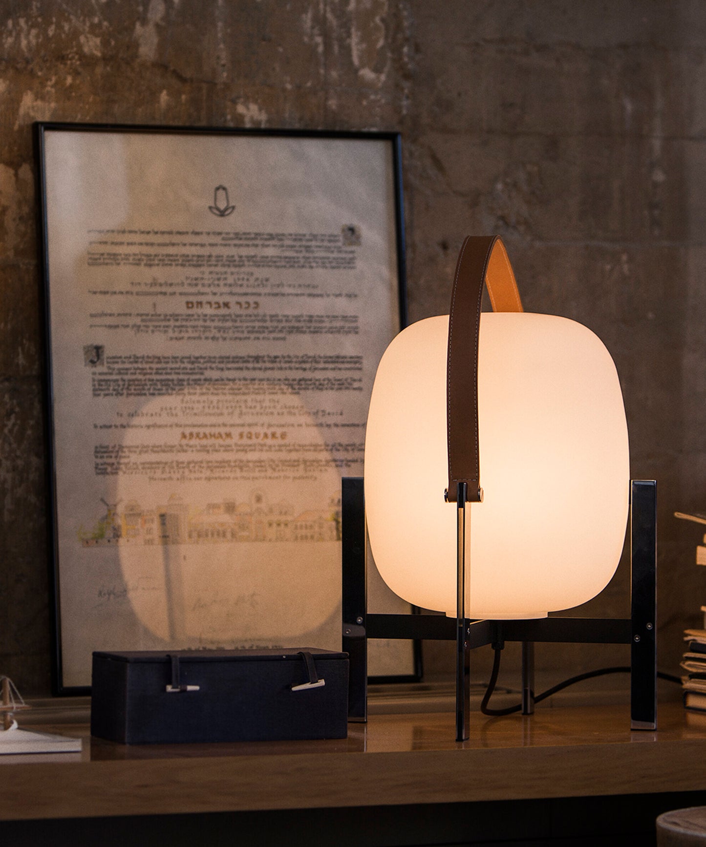 Cesta Metalica Table Lamp