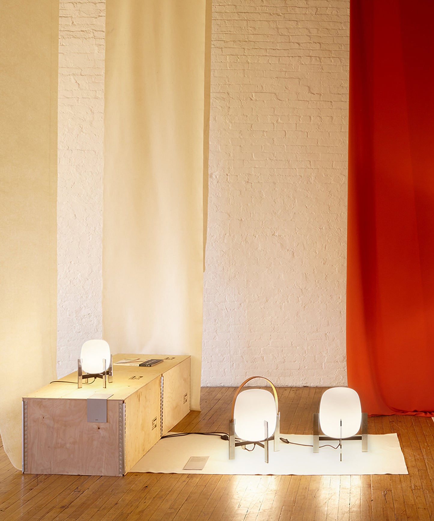 Cesta Metalica Table Lamp