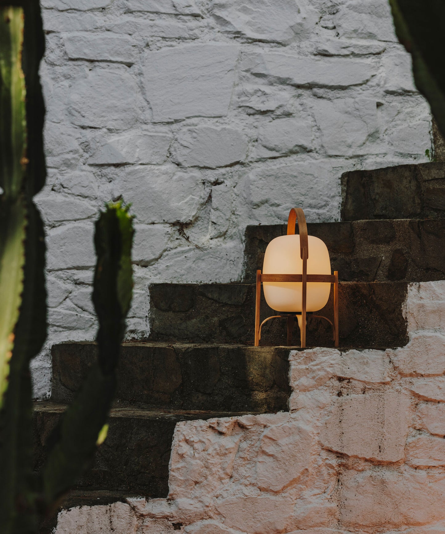 Cestita Bateria Table Lamp