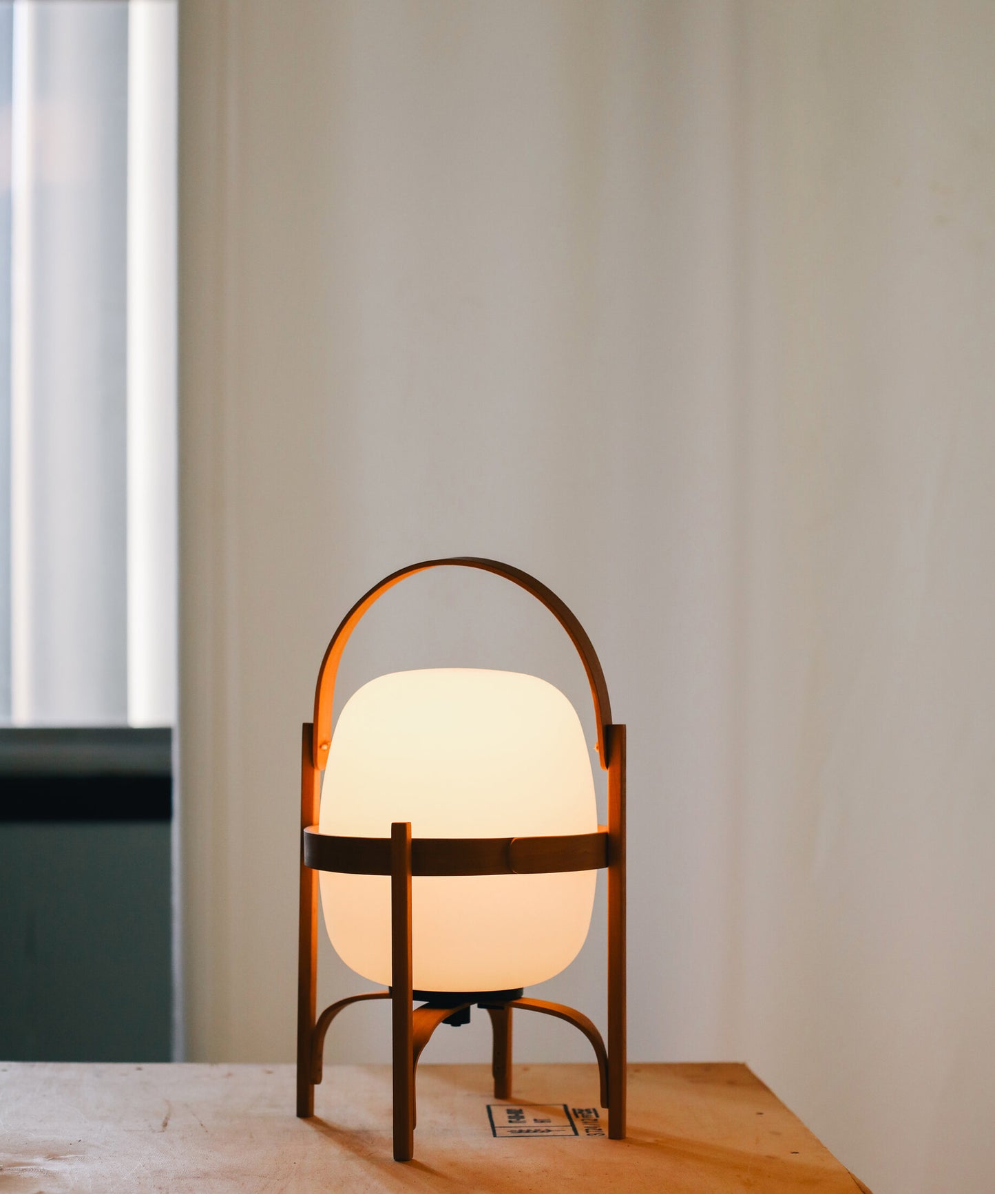 Cestita Bateria Table Lamp