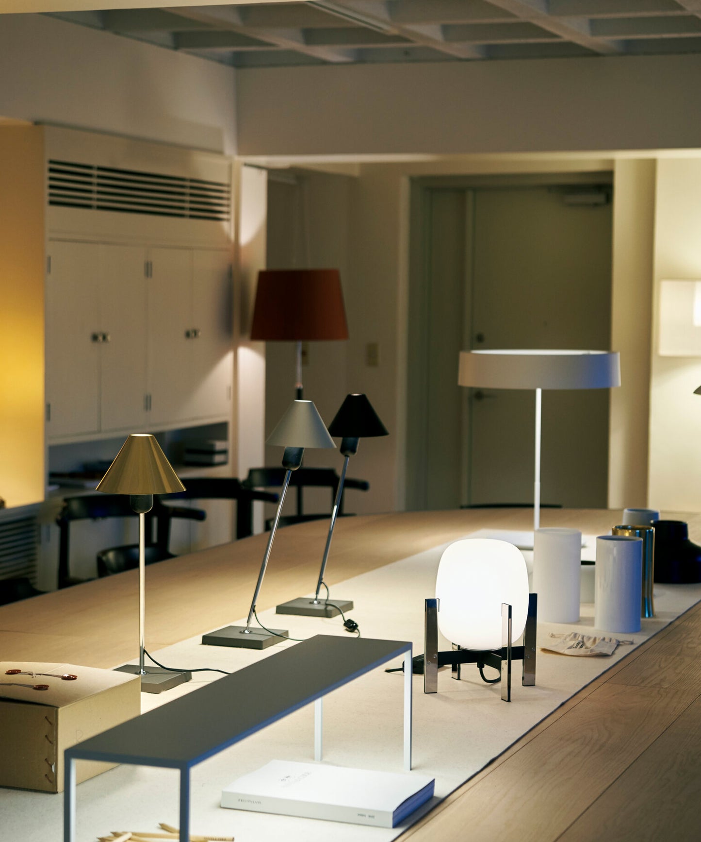 Cestita Metalica Table Lamp