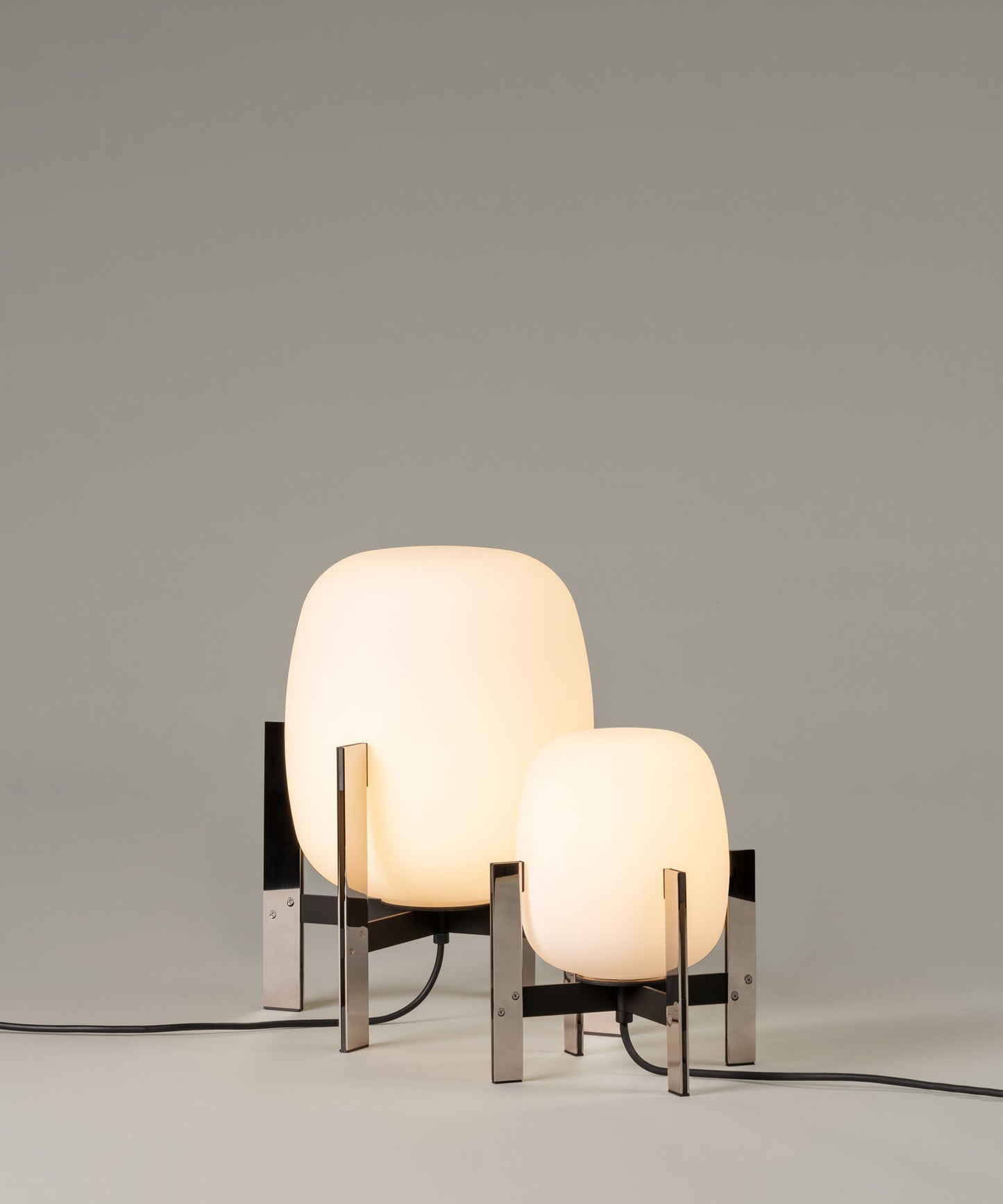 Cestita Metalica Table Lamp