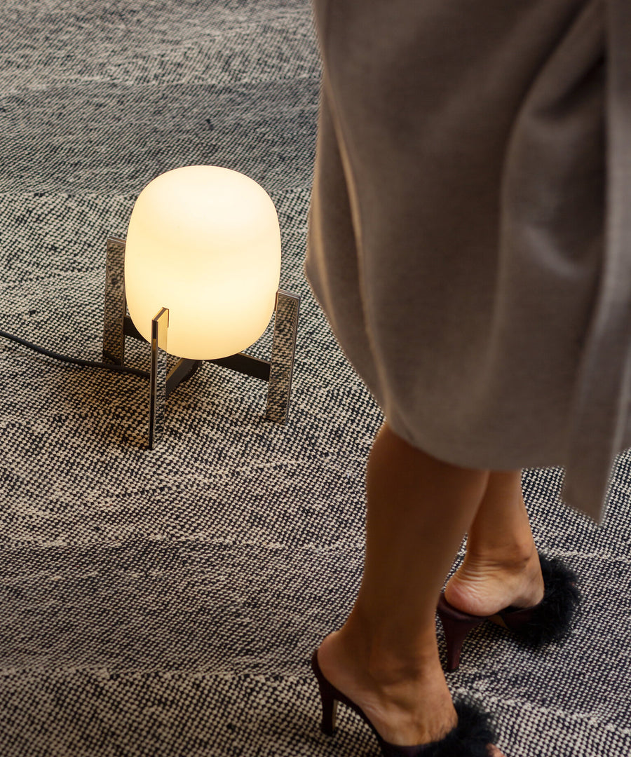 Cestita Metalica Table Lamp
