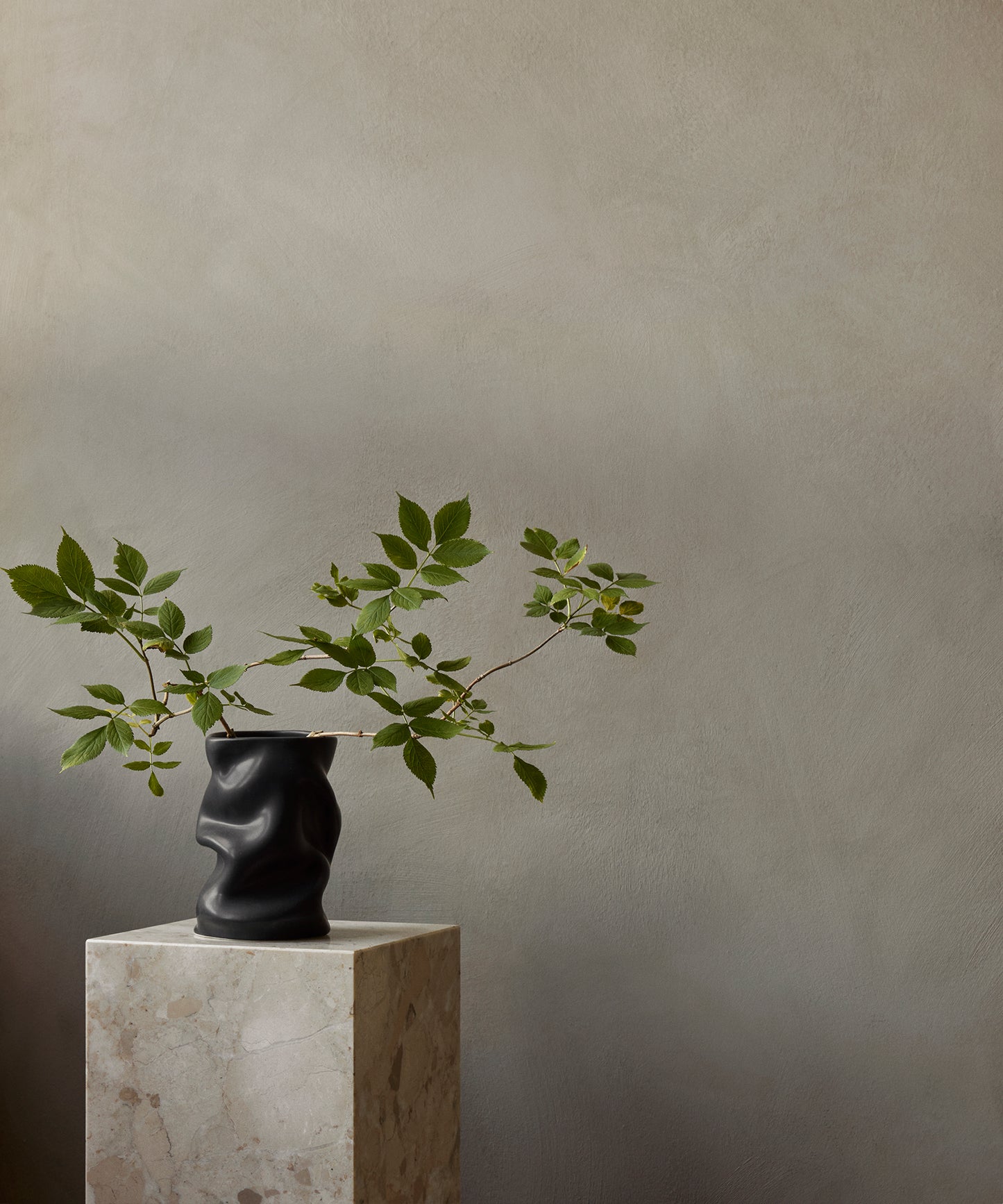 Collapse Vase