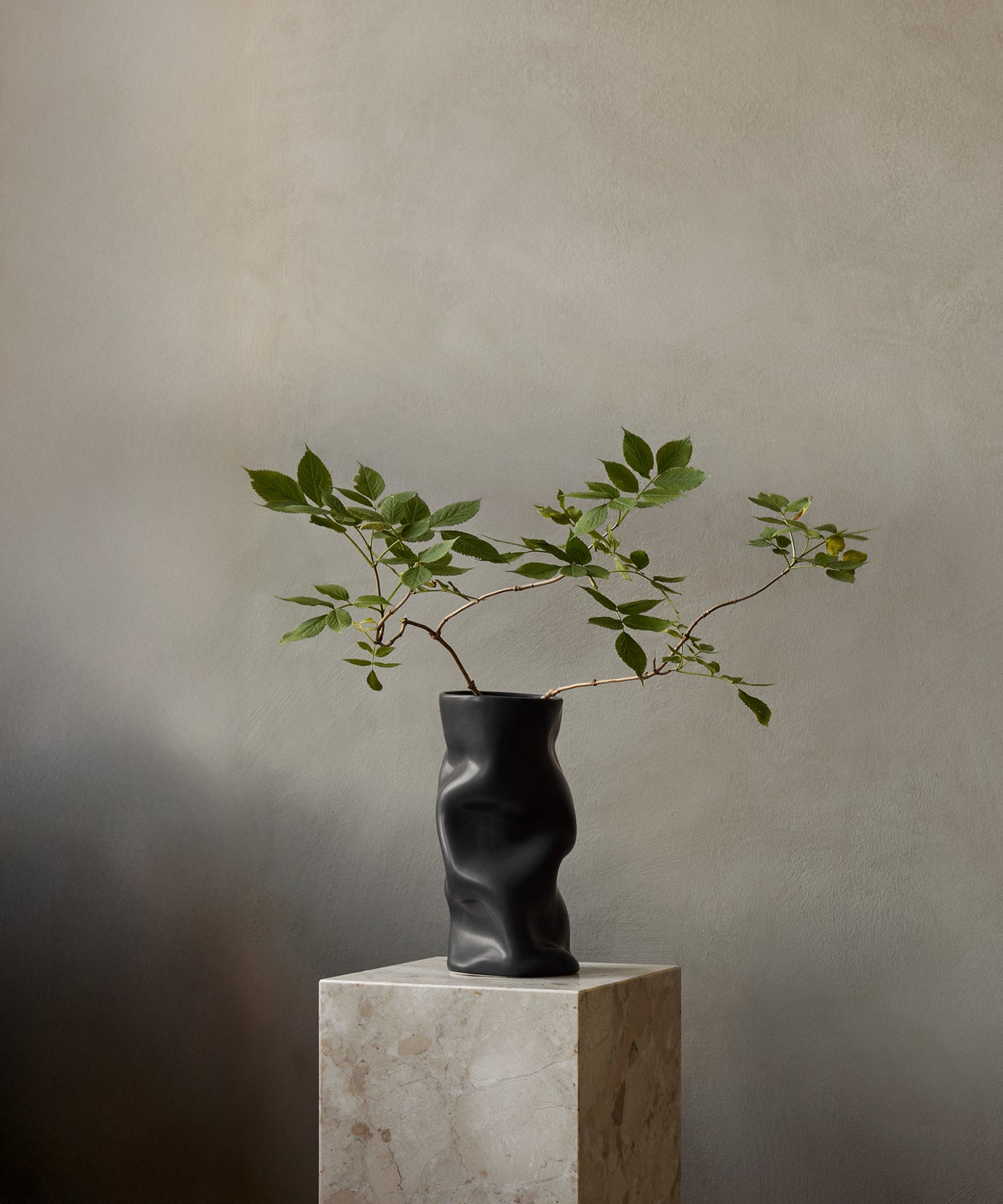 Collapse Vase