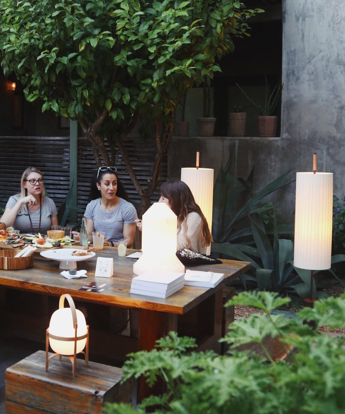 Dorica Floor Lamp