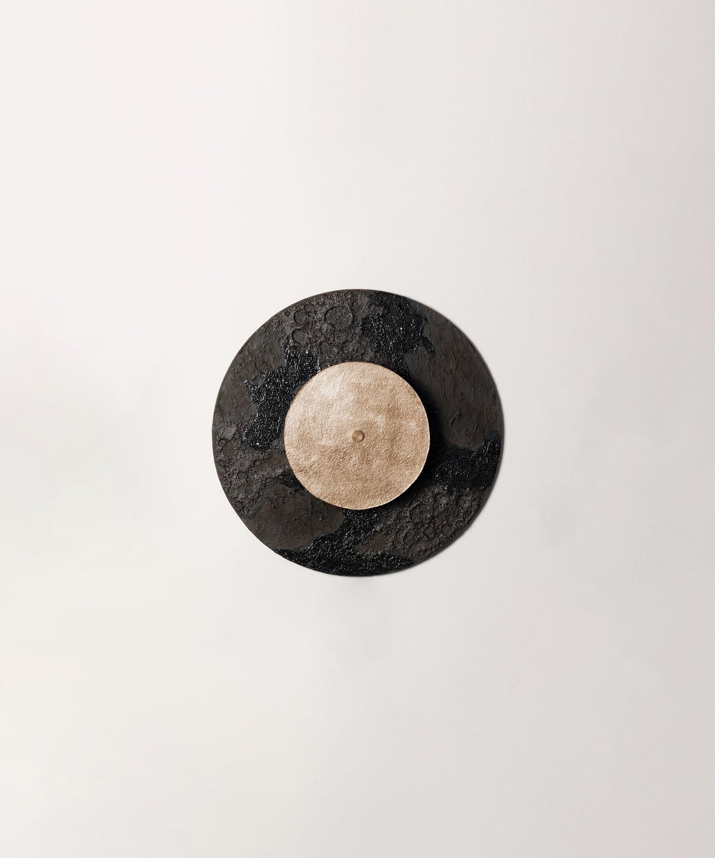 Eclipse Circle Sconce