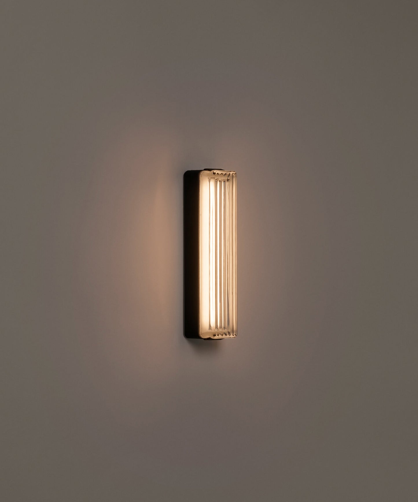 Estadio Singular Wall Lamp